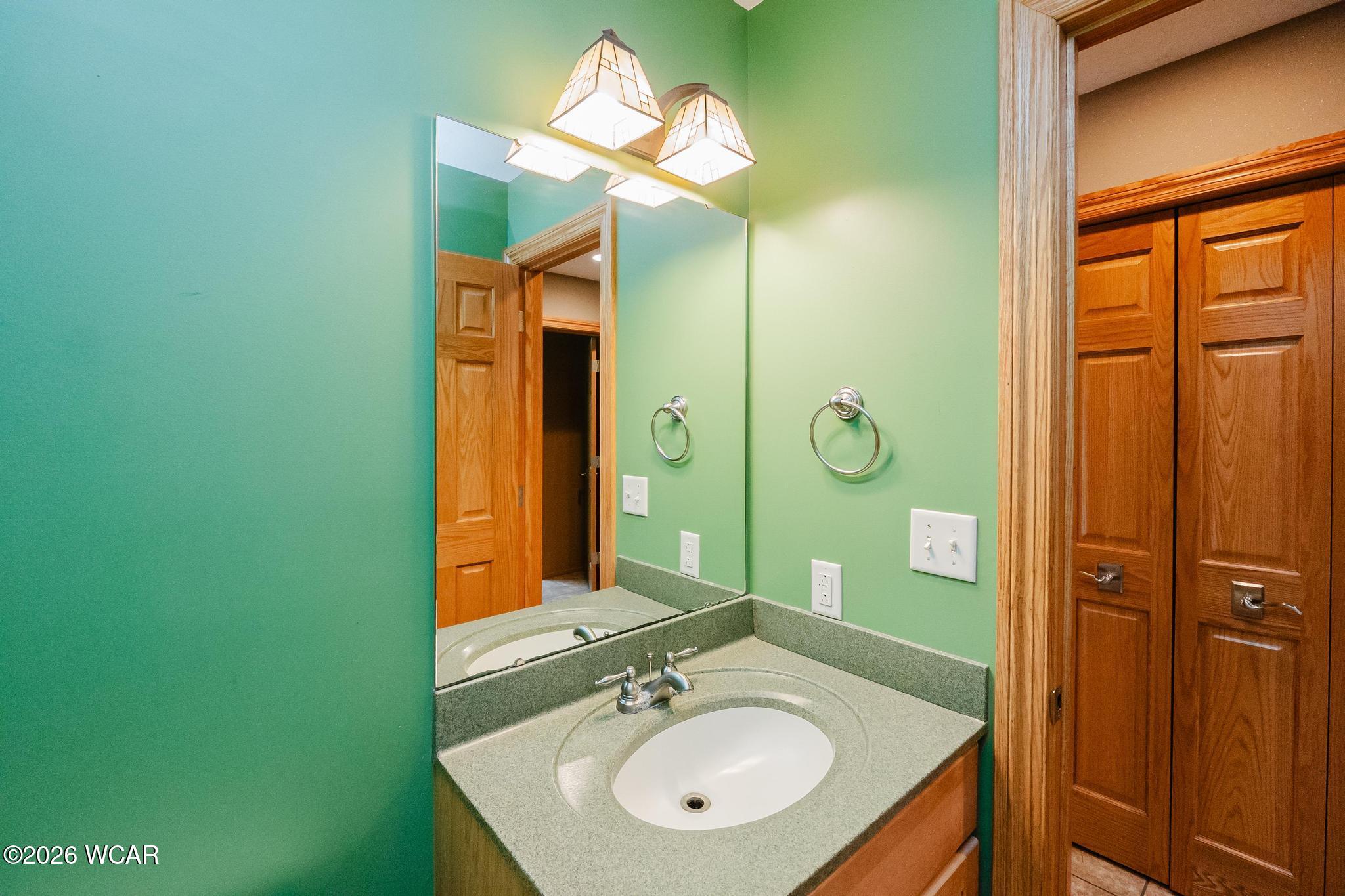 348 Sycamore Court, Bluffton, Ohio