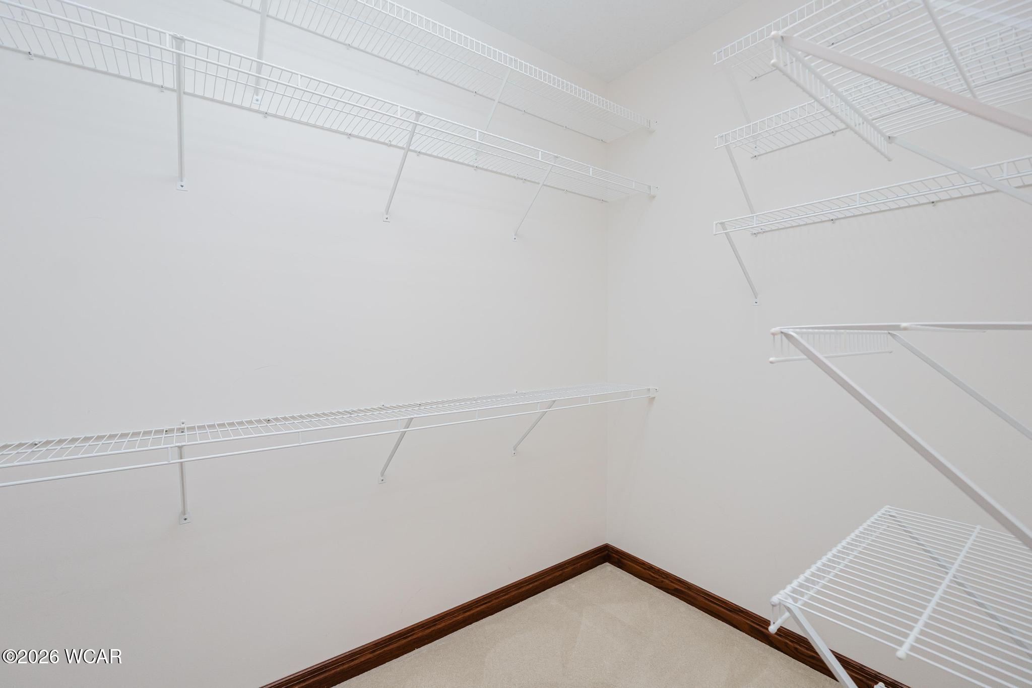 348 Sycamore Court, Bluffton, Ohio