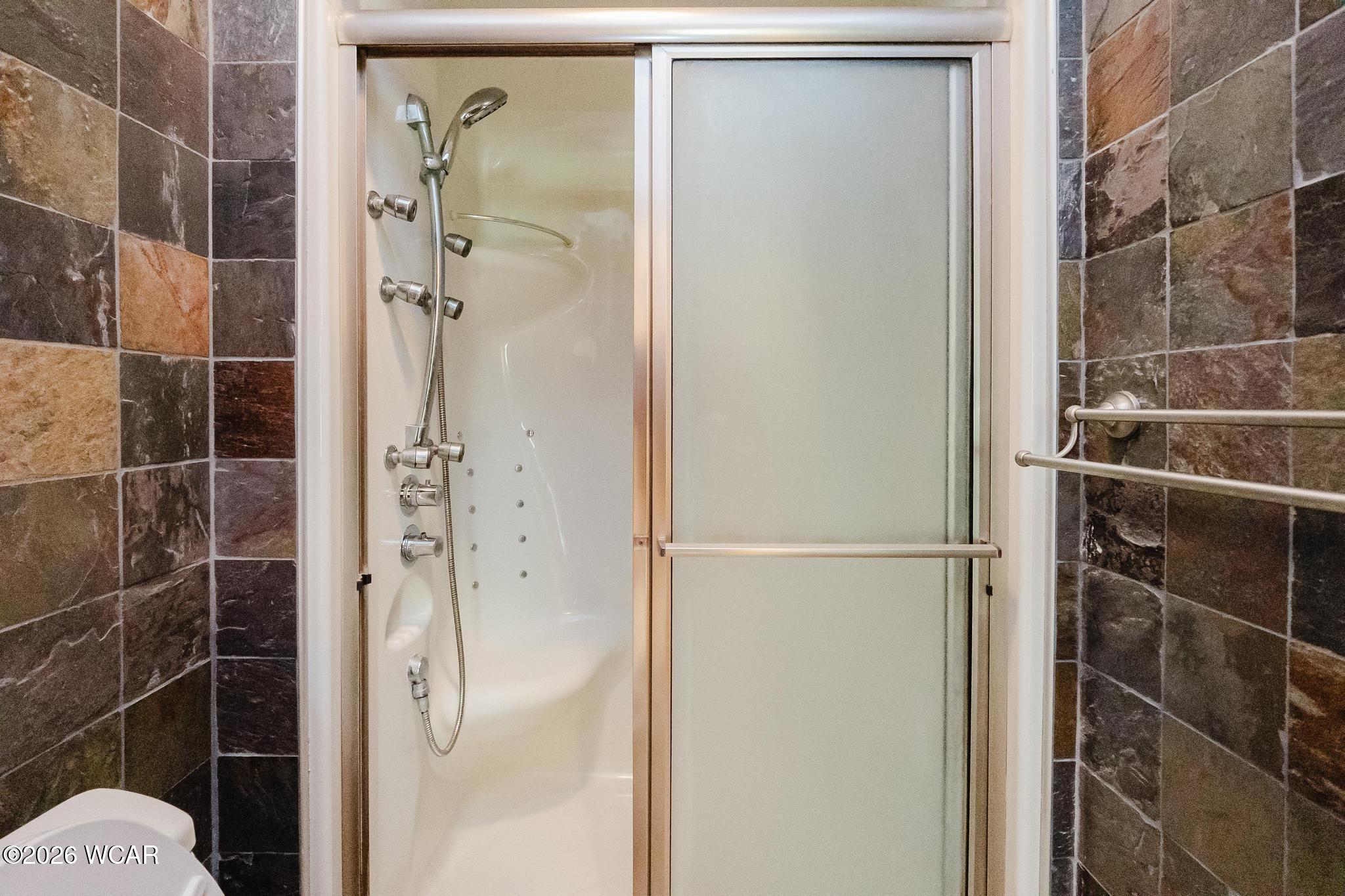 348 Sycamore Court, Bluffton, Ohio