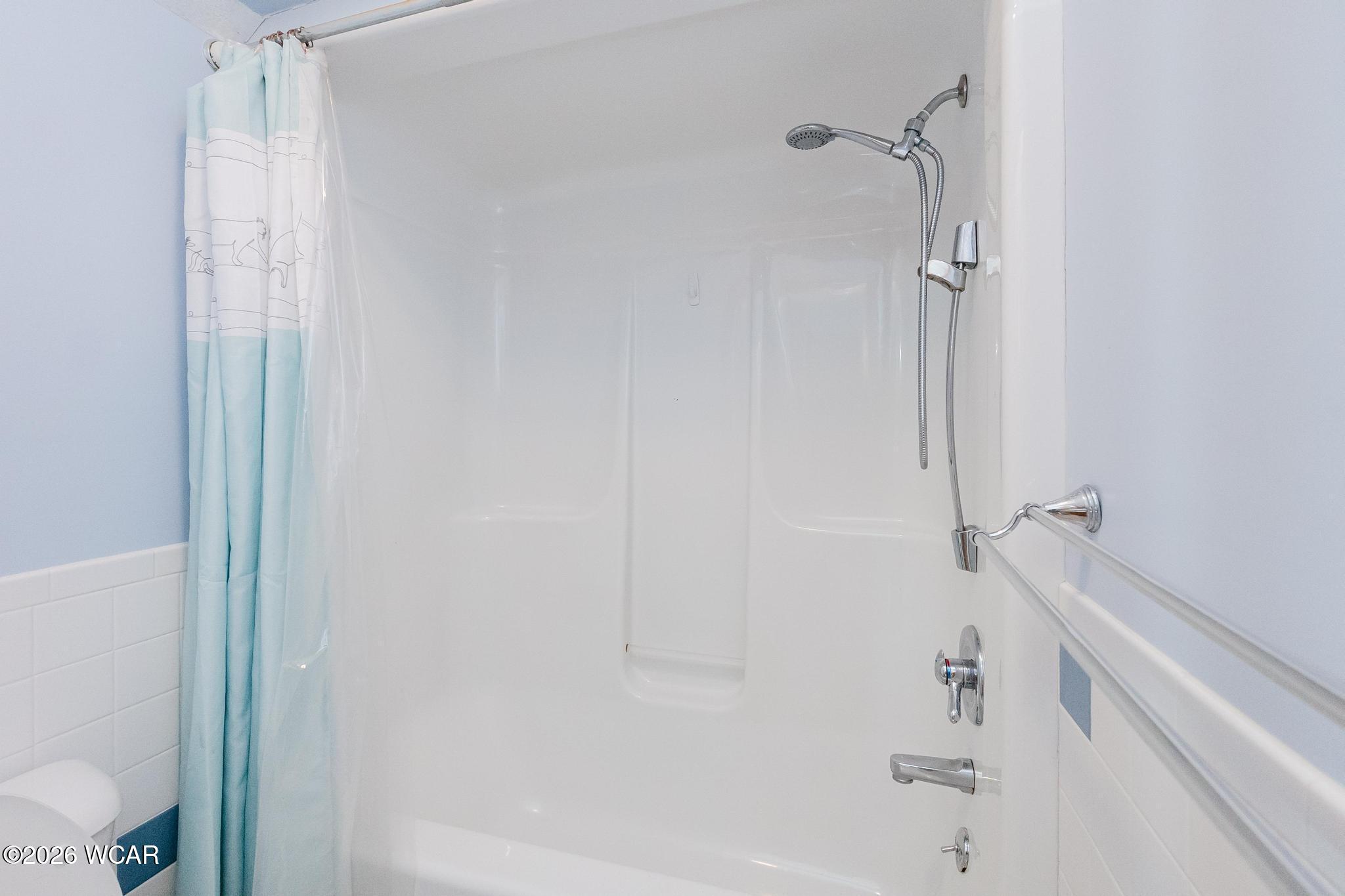 348 Sycamore Court, Bluffton, Ohio