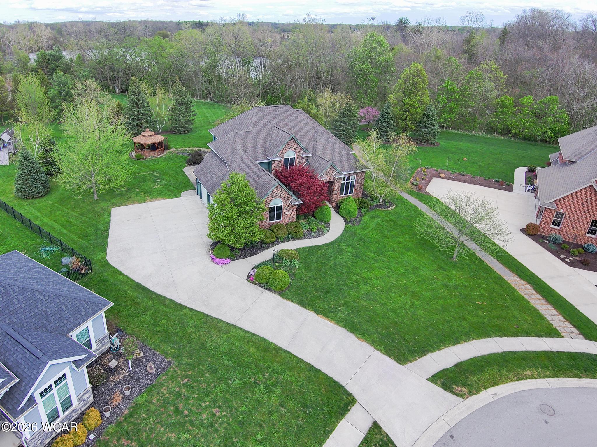 348 Sycamore Court, Bluffton, Ohio