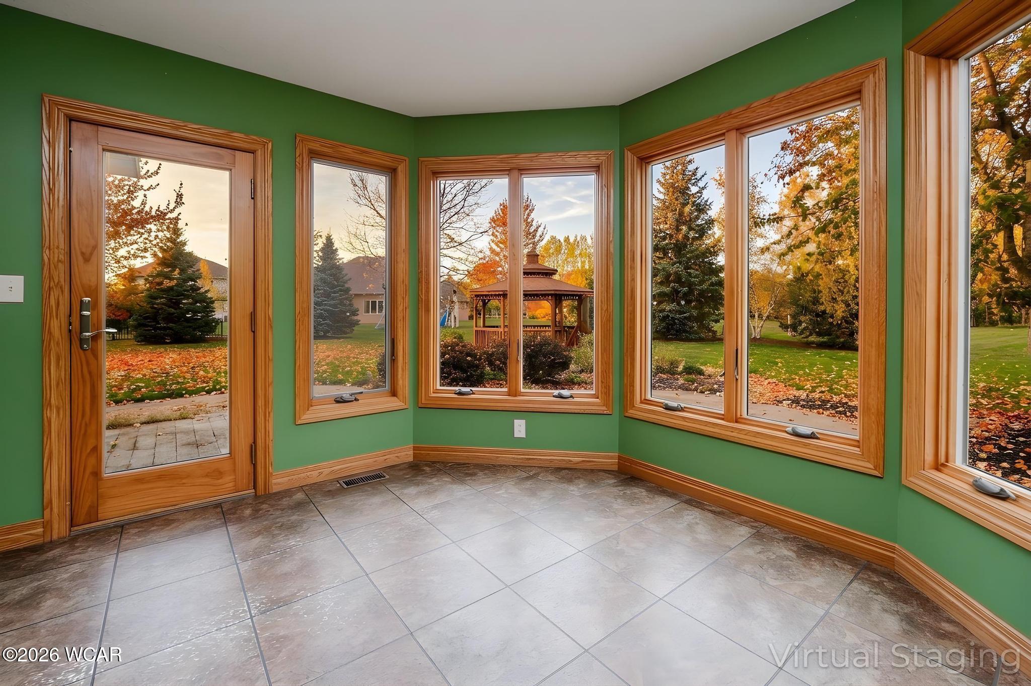 348 Sycamore Court, Bluffton, Ohio