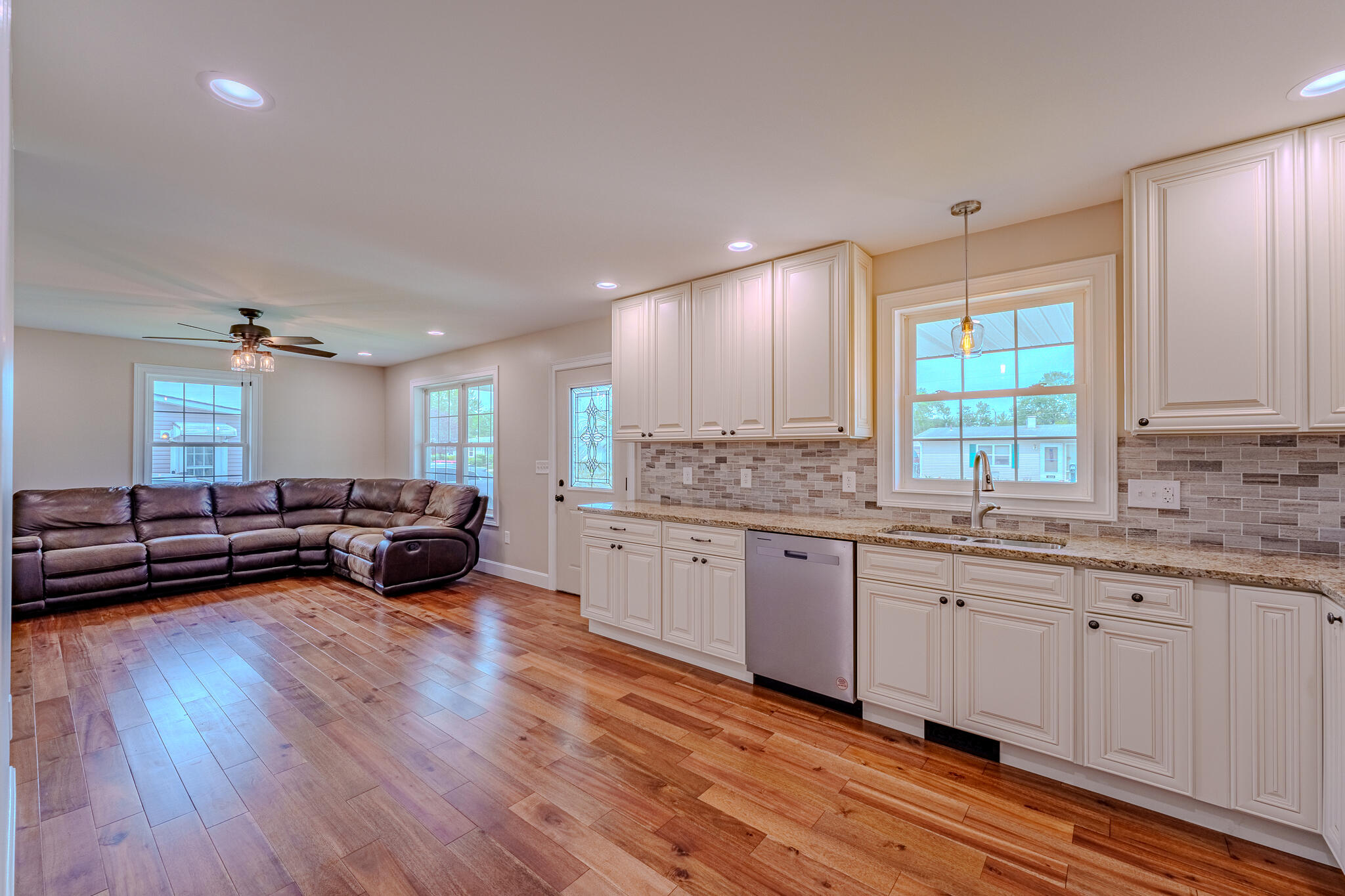 332 Galewood Drive, New Carlisle, Ohio 45344