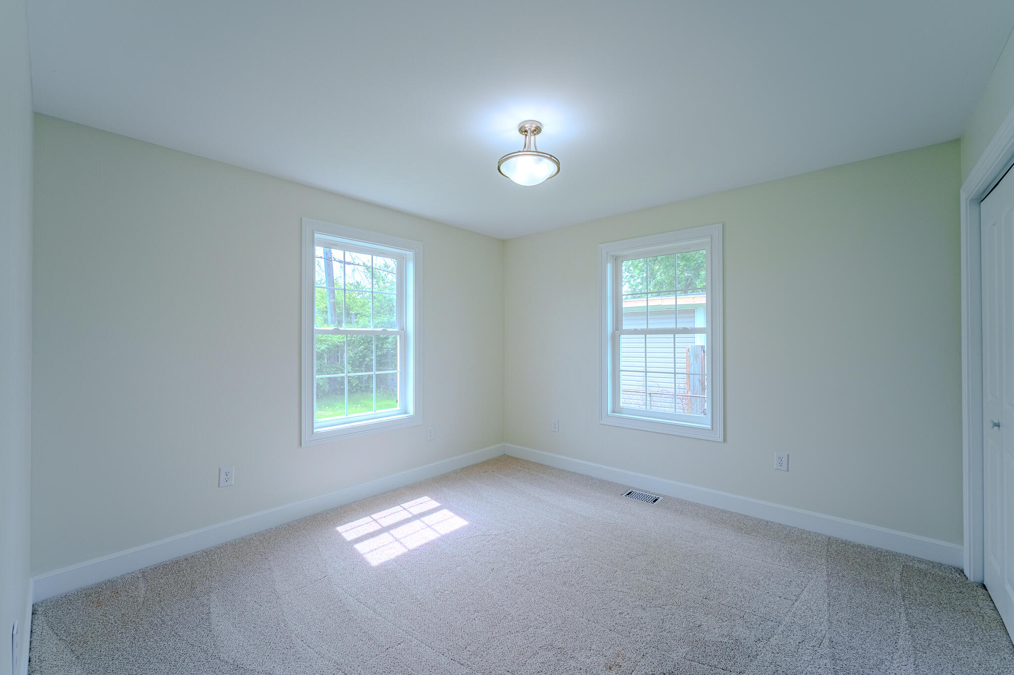 332 Galewood Drive, New Carlisle, Ohio 45344