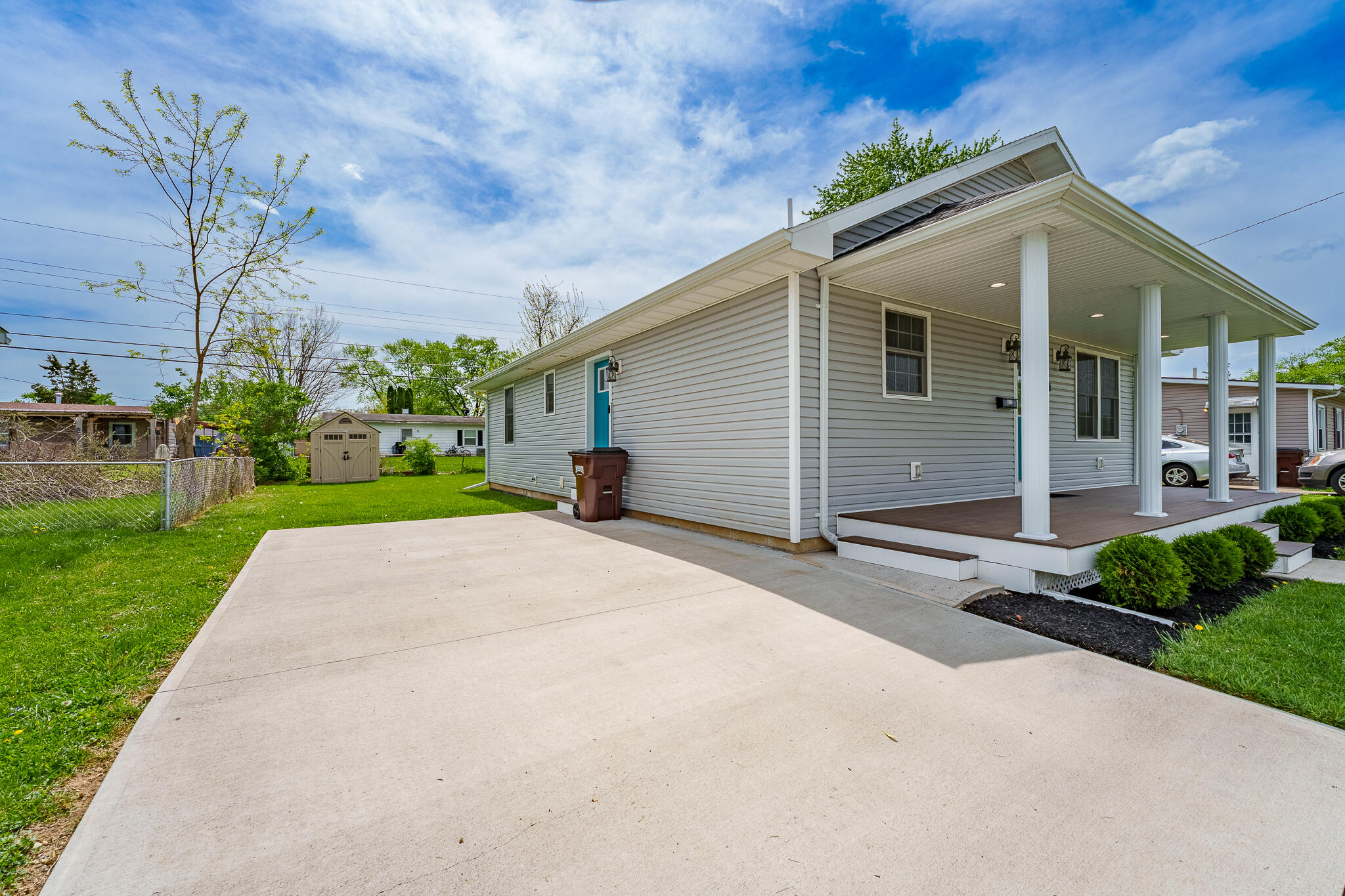 332 Galewood Drive, New Carlisle, Ohio 45344