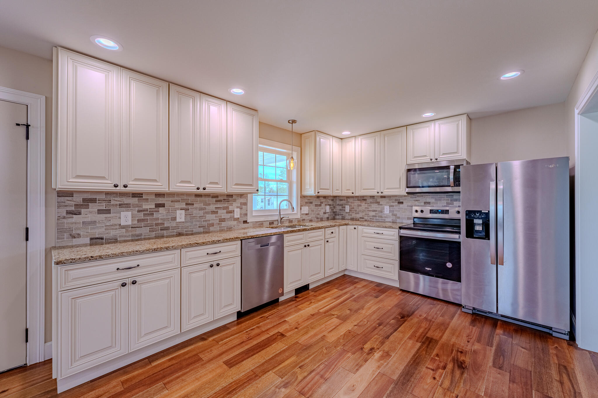 332 Galewood Drive, New Carlisle, Ohio 45344