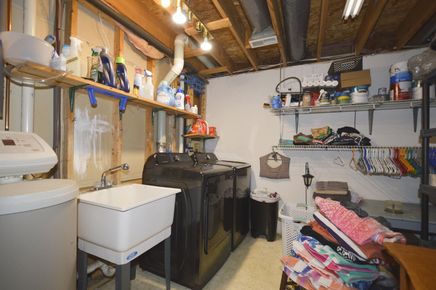 8100 State Route 56, Mechanicsburg, Ohio 43044