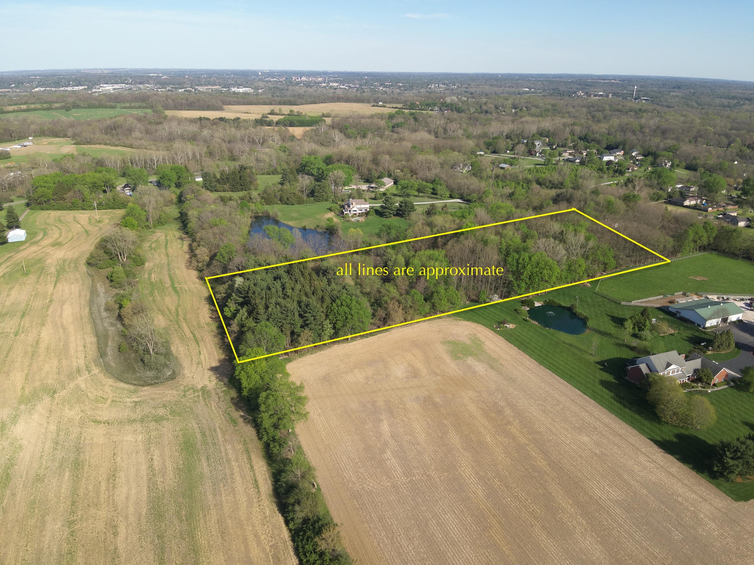 4004 Sintz Road, Springfield, Ohio 45504