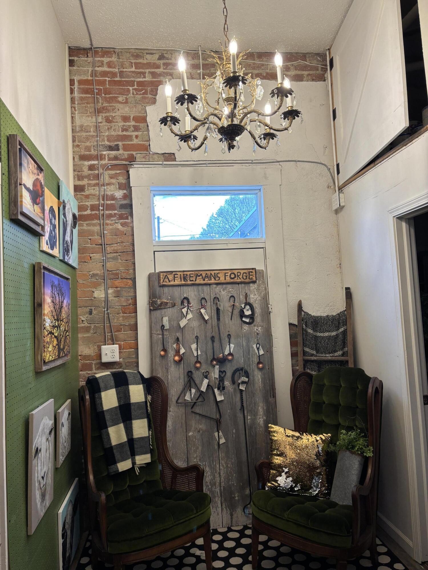 15 Chillicothe Street, South Charleston, Ohio 45368