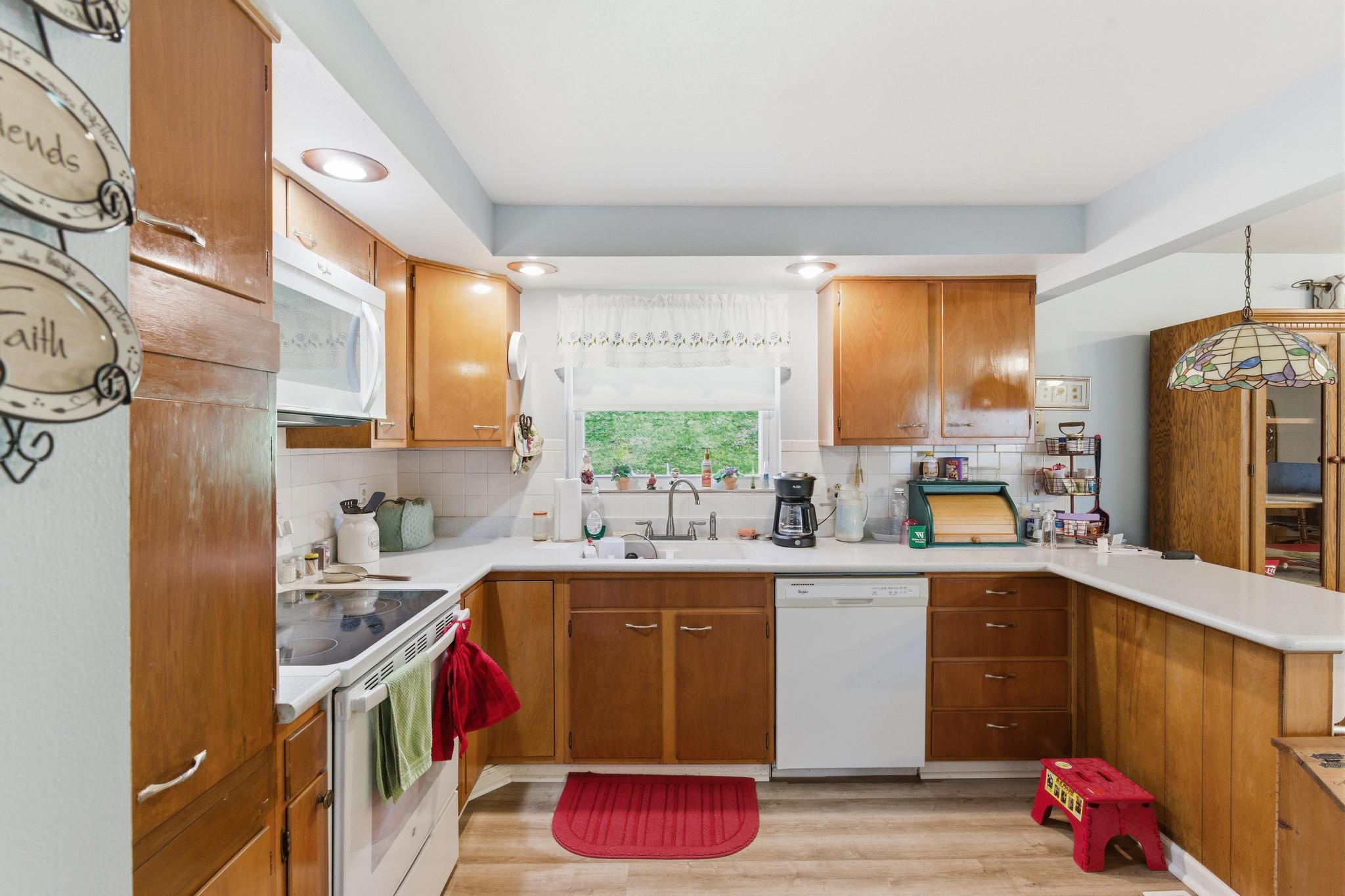 422 Sherwood Park Drive, Springfield, Ohio 45505