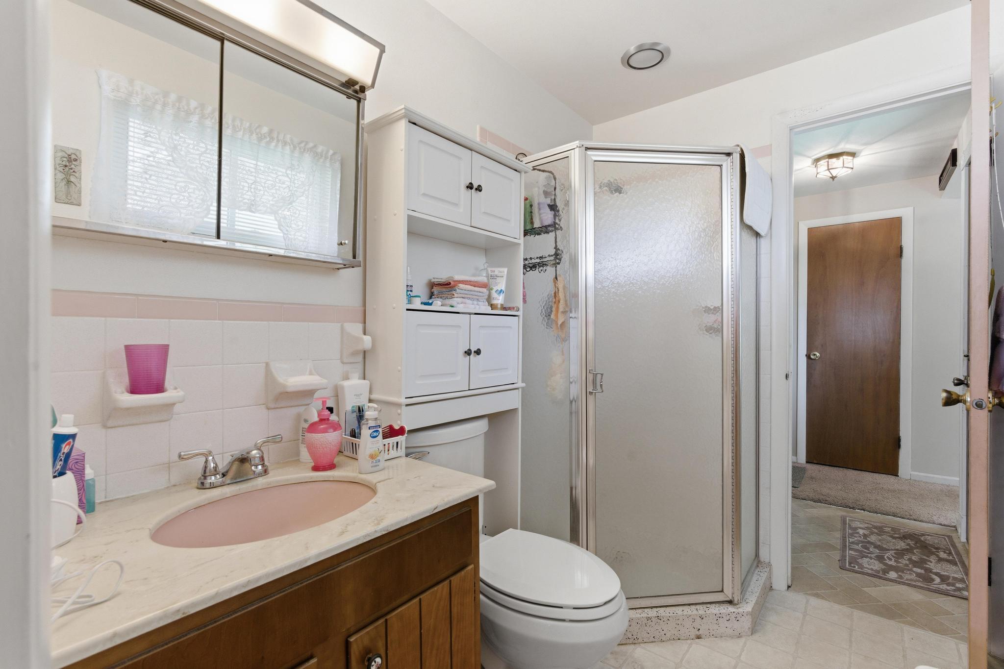 422 Sherwood Park Drive, Springfield, Ohio 45505