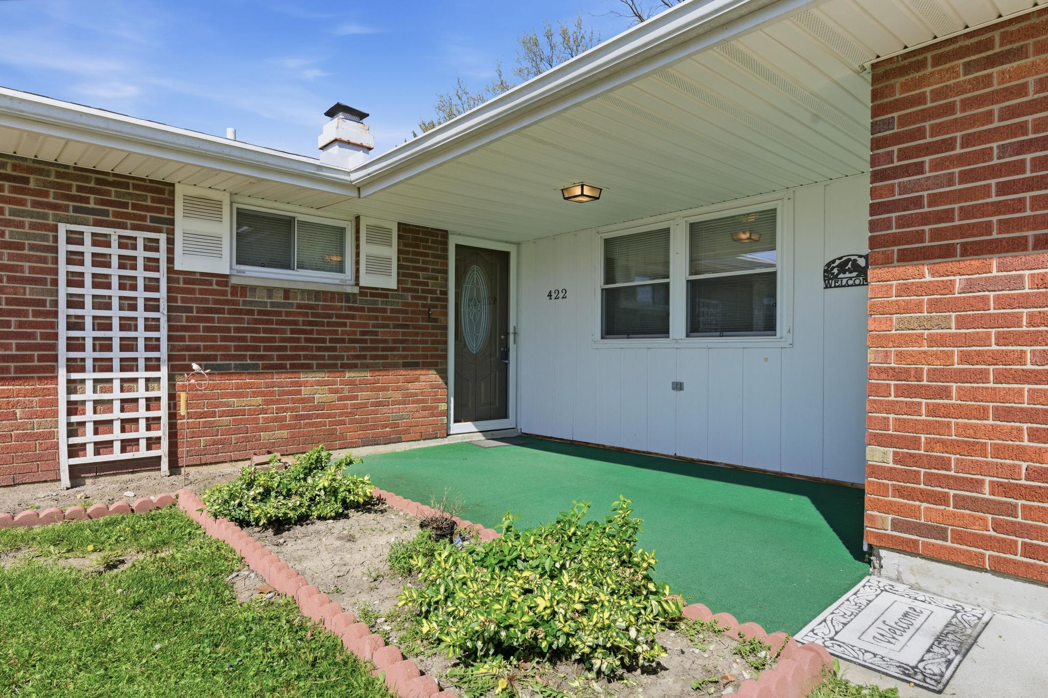 422 Sherwood Park Drive, Springfield, Ohio 45505