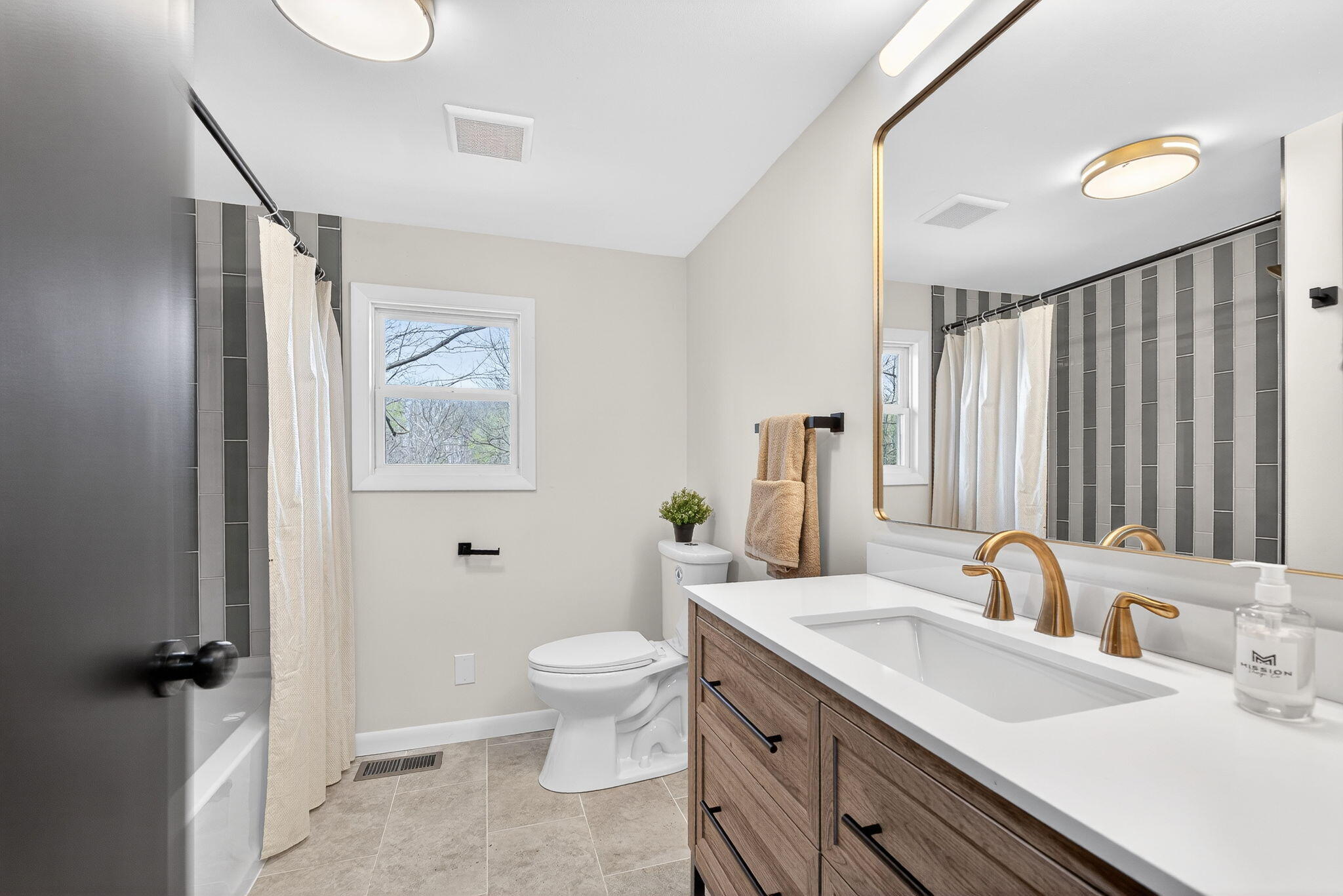 1848 C-25, Bellefontaine, Ohio 43311