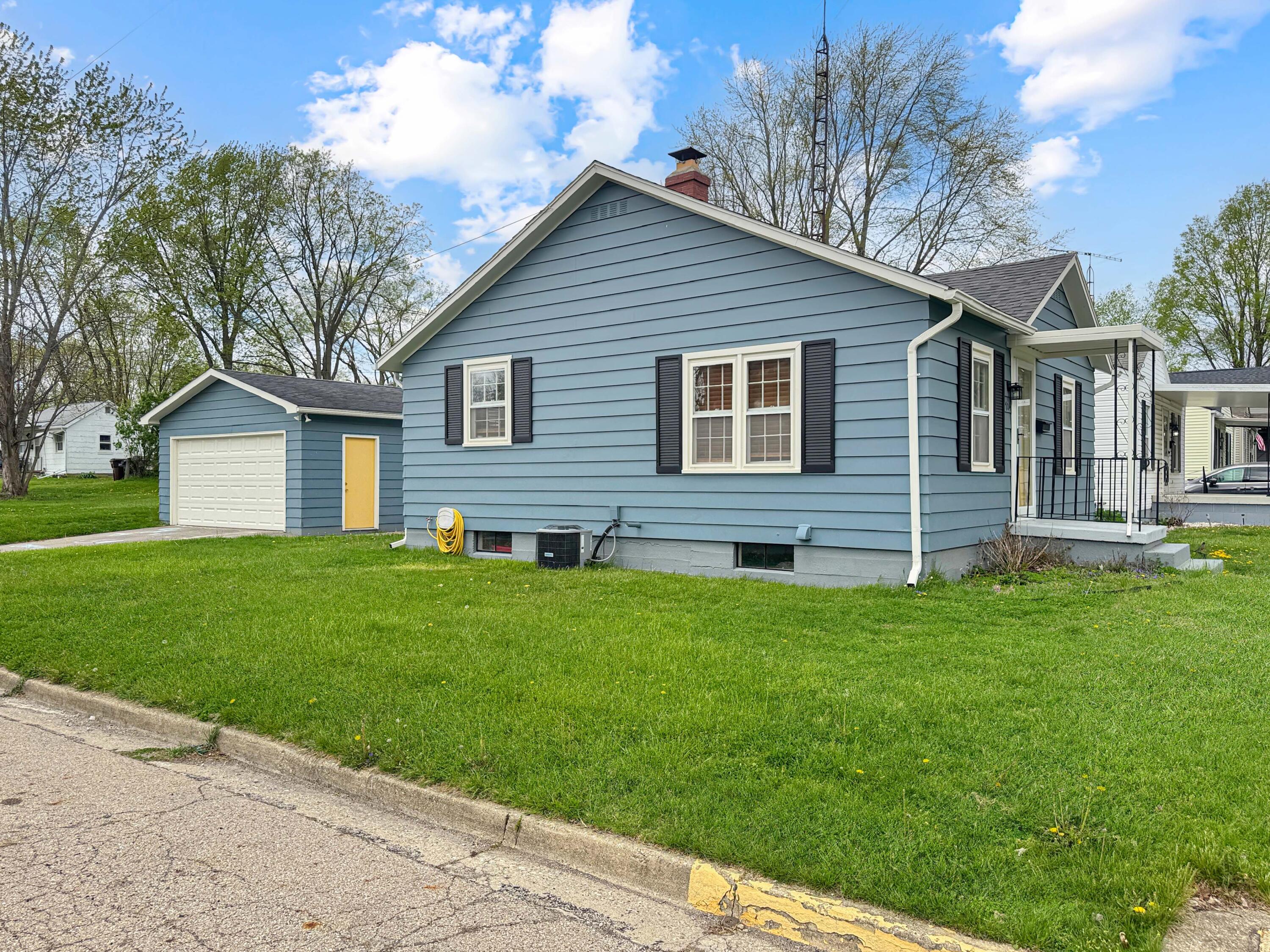 704 Russell Street, Urbana, Ohio 43078