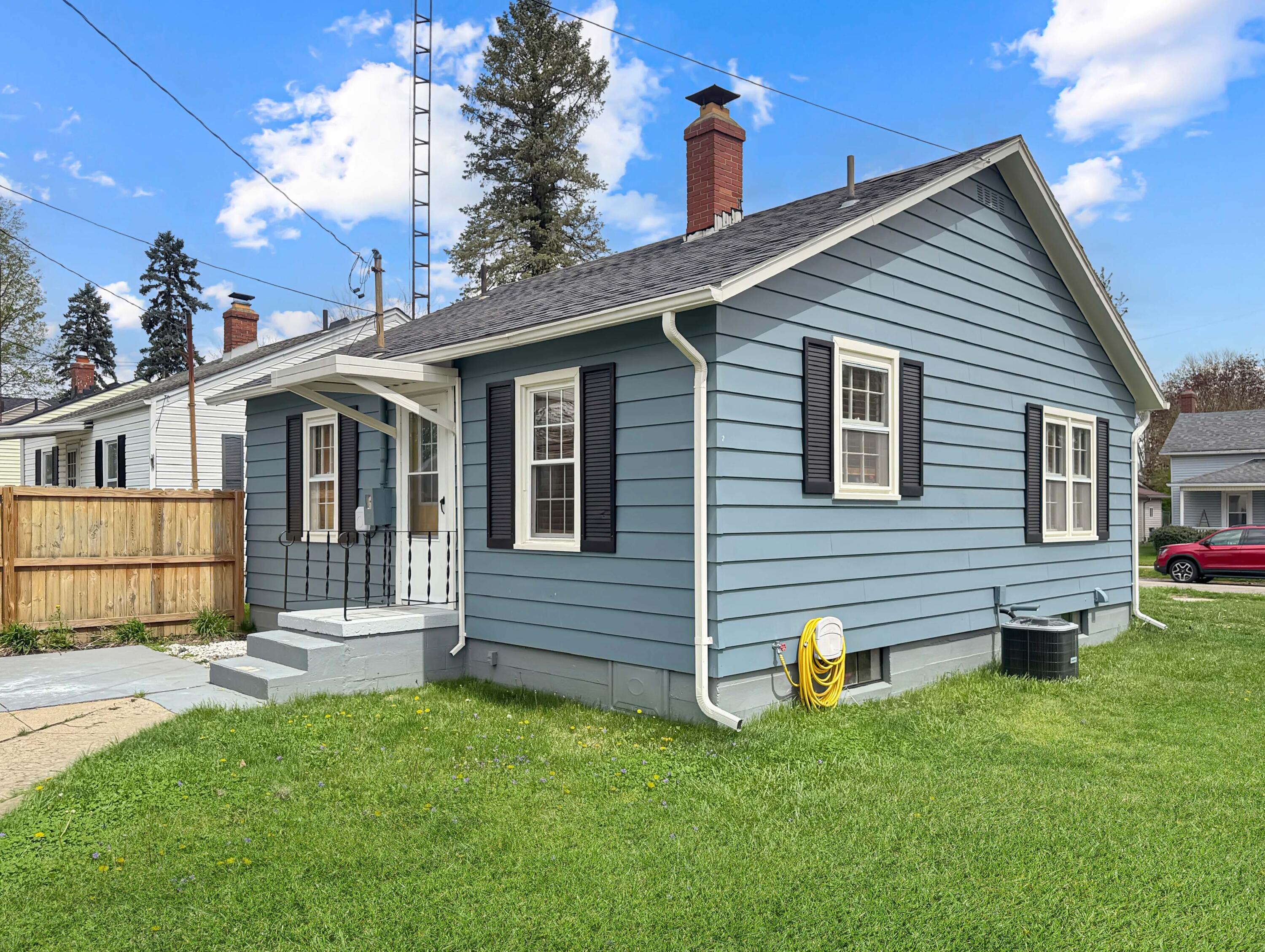 704 Russell Street, Urbana, Ohio 43078