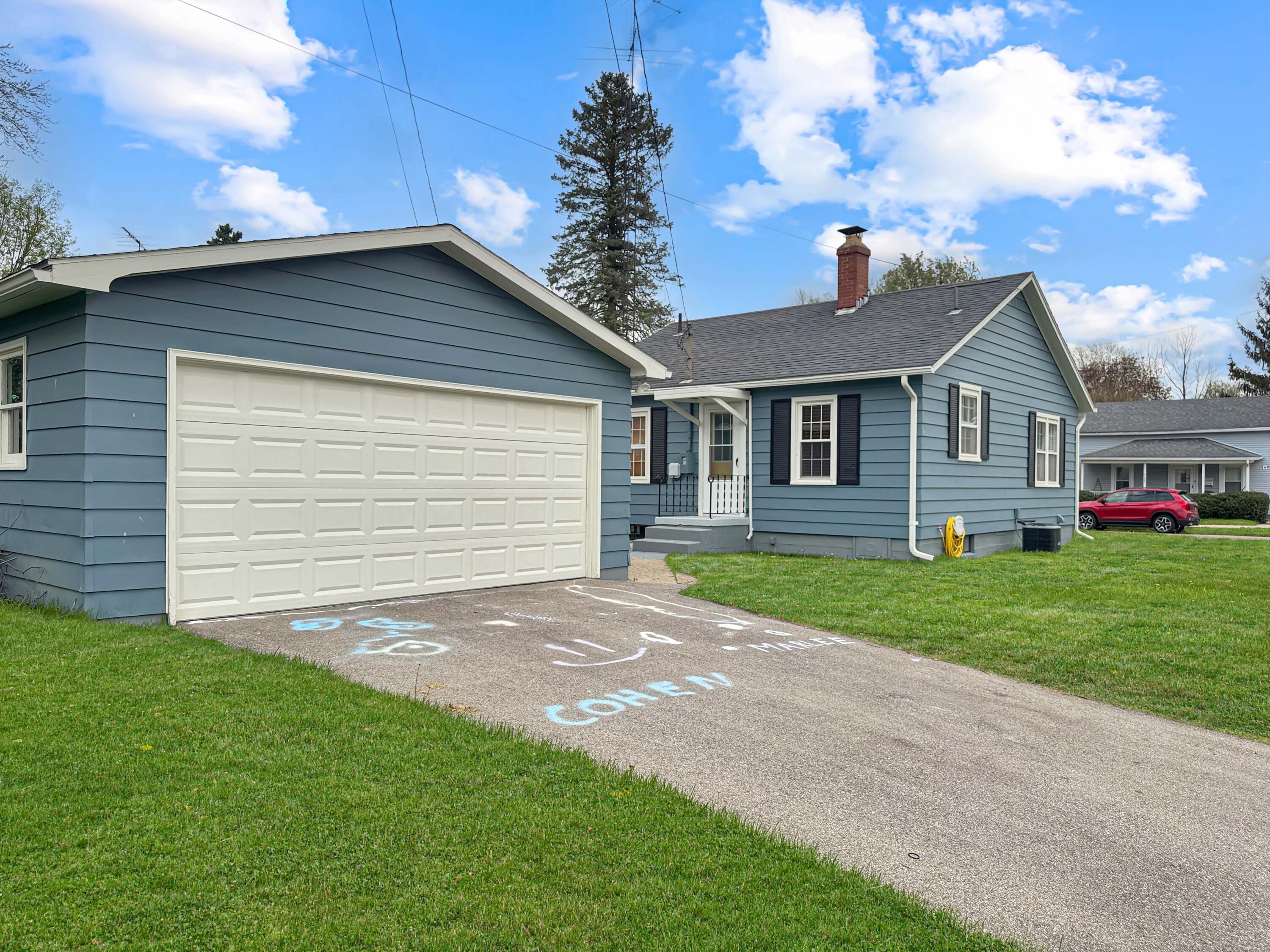 704 Russell Street, Urbana, Ohio 43078