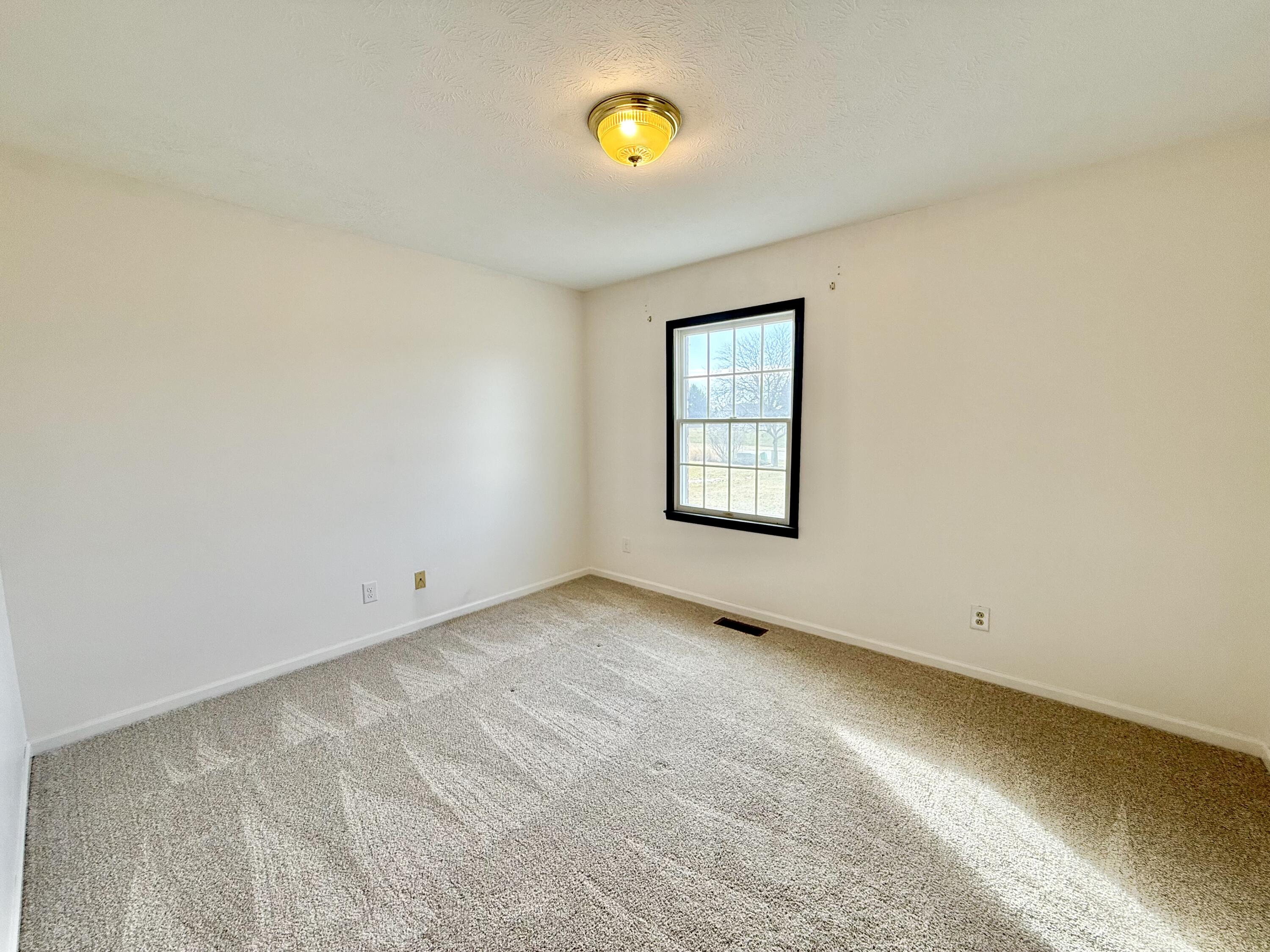 3460 Hanson Road, Springfield, Ohio 45504