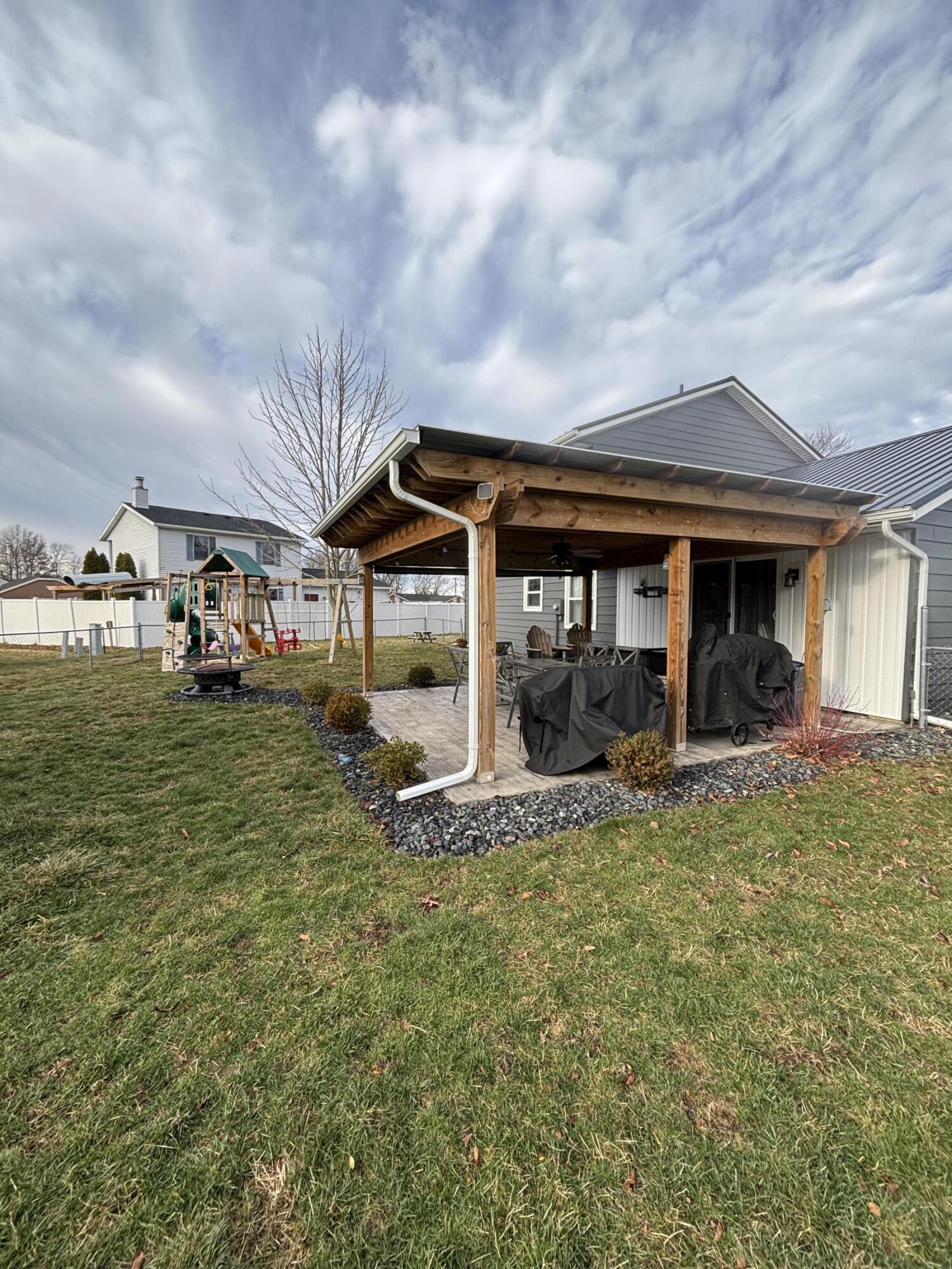 1819 Cheshire Drive, Saint Marys, Ohio 45885