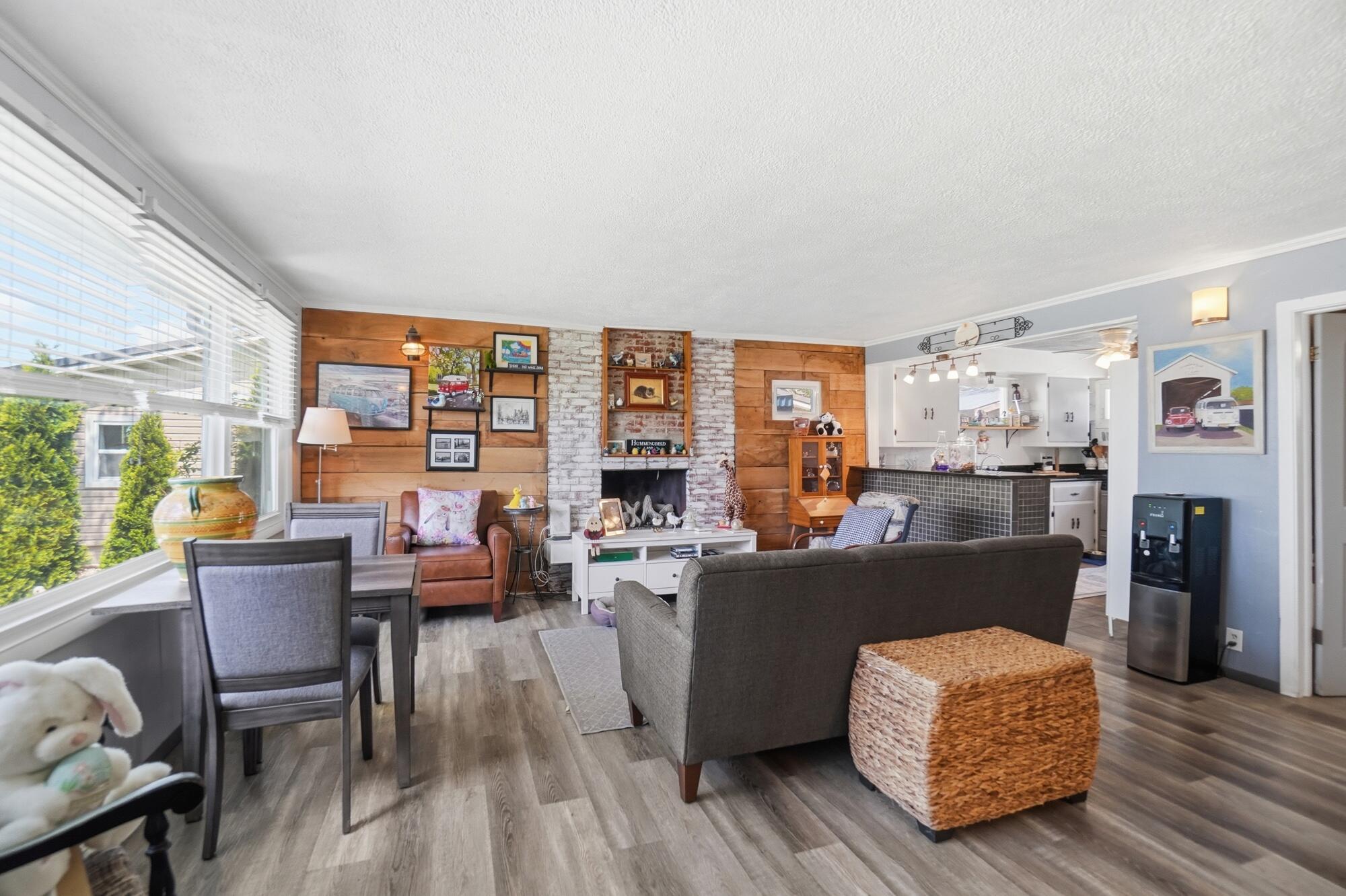 10436 Seminole Shore Drive, Huntsville, Ohio 43324