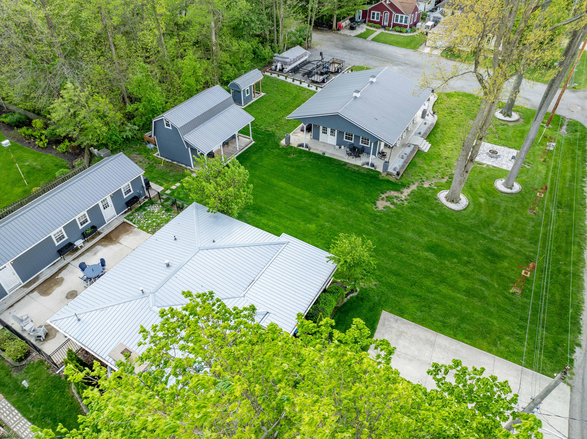 10436 Seminole Shore Drive, Huntsville, Ohio 43324