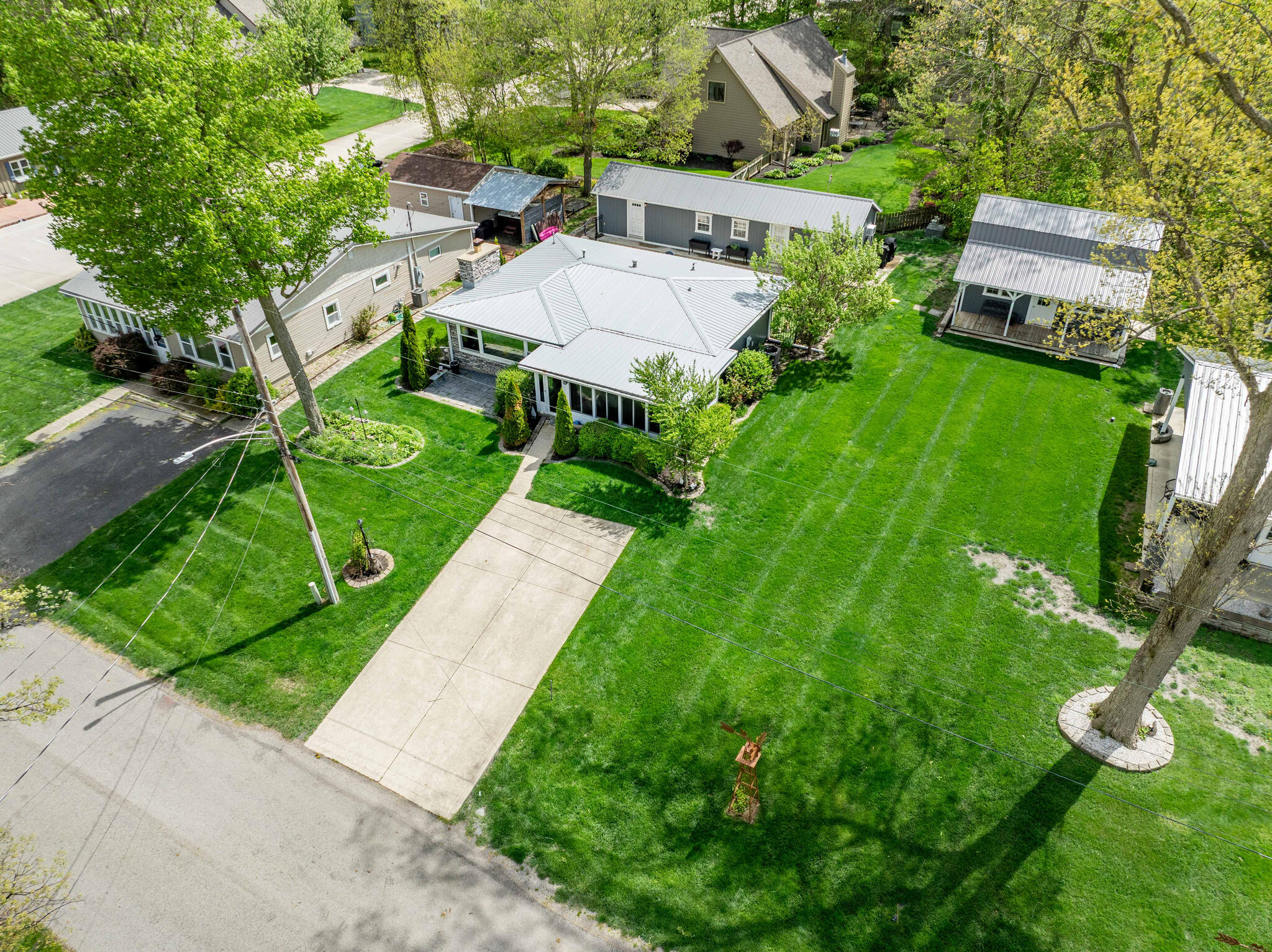 10436 Seminole Shore Drive, Huntsville, Ohio 43324