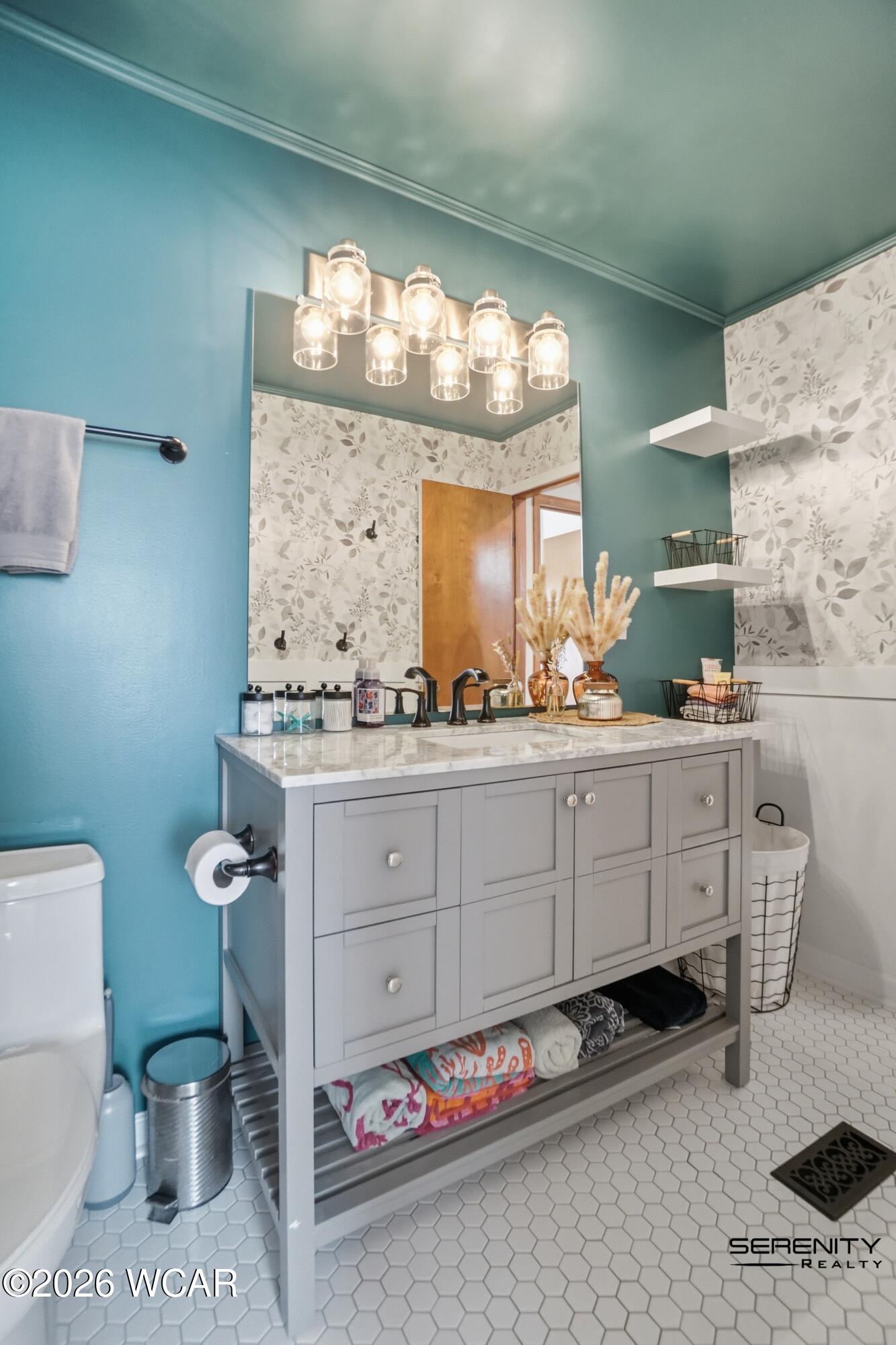 215 White Oaks Court, Russells Point, Ohio