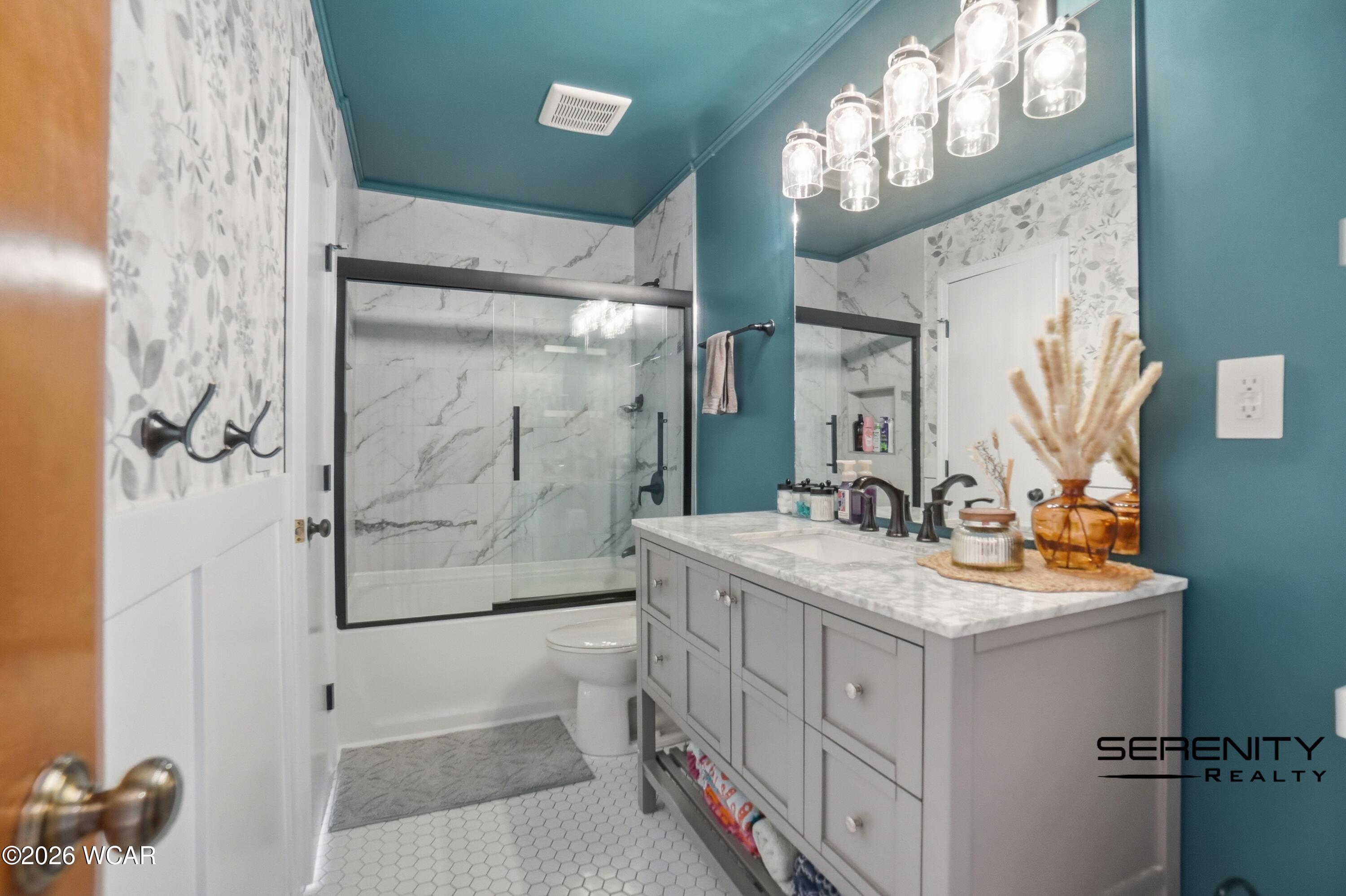 215 White Oaks Court, Russells Point, Ohio