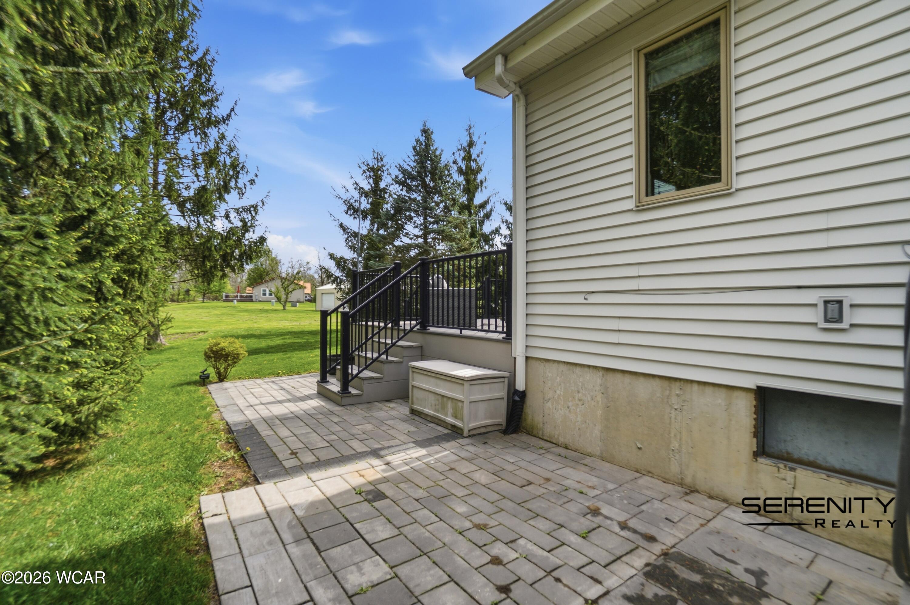 215 White Oaks Court, Russells Point, Ohio