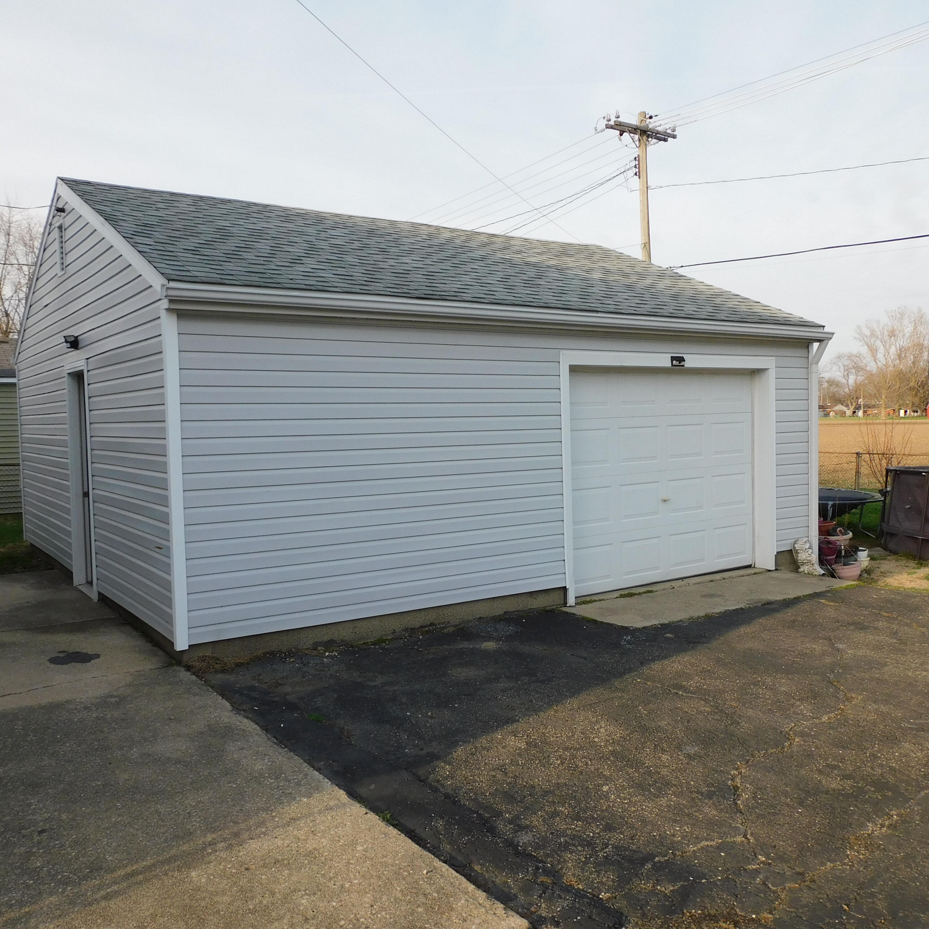 419 Glenwood Avenue, Piqua, Ohio 45356