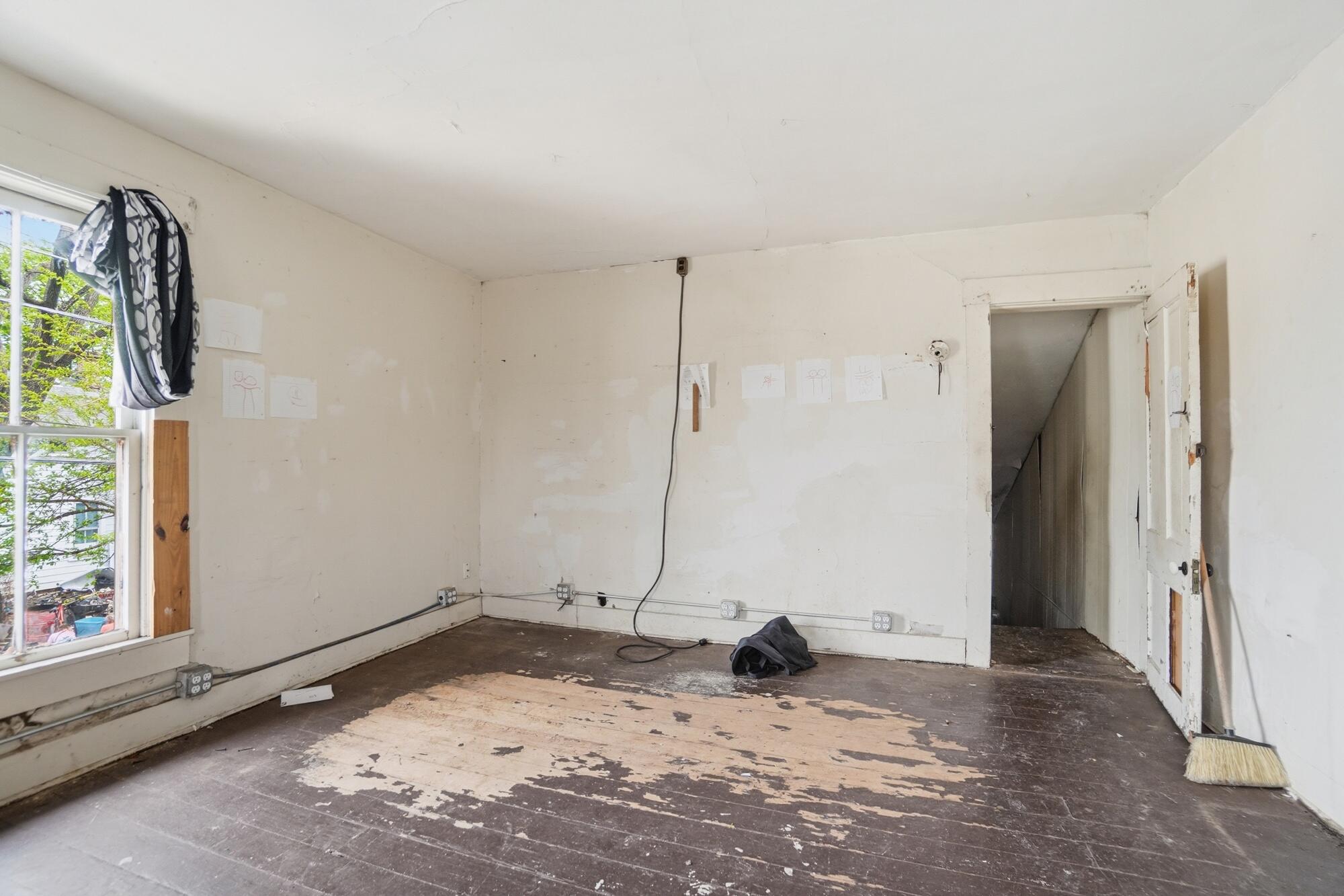 517 Broadway Street, Springfield, Ohio 45504