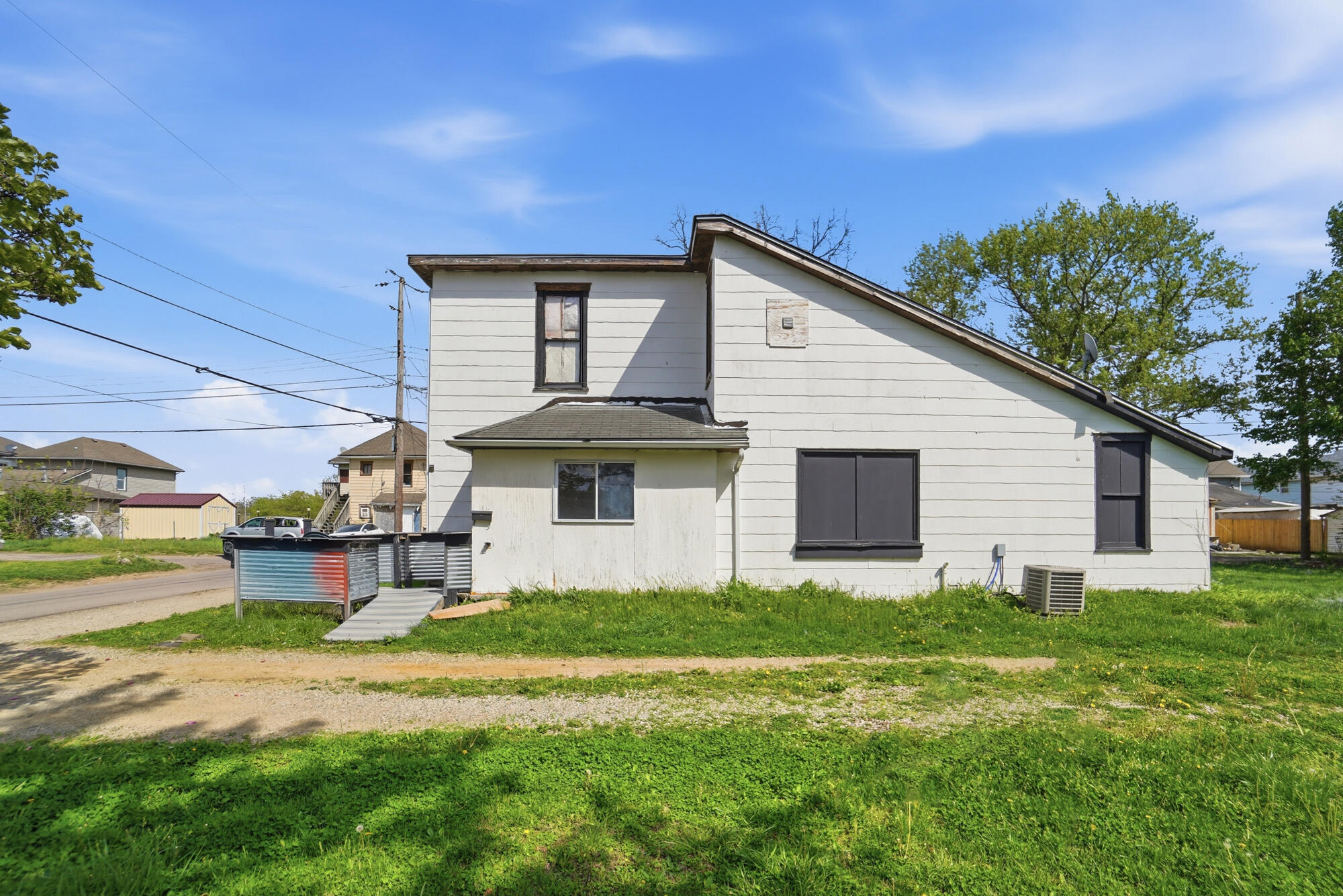 517 Broadway Street, Springfield, Ohio 45504