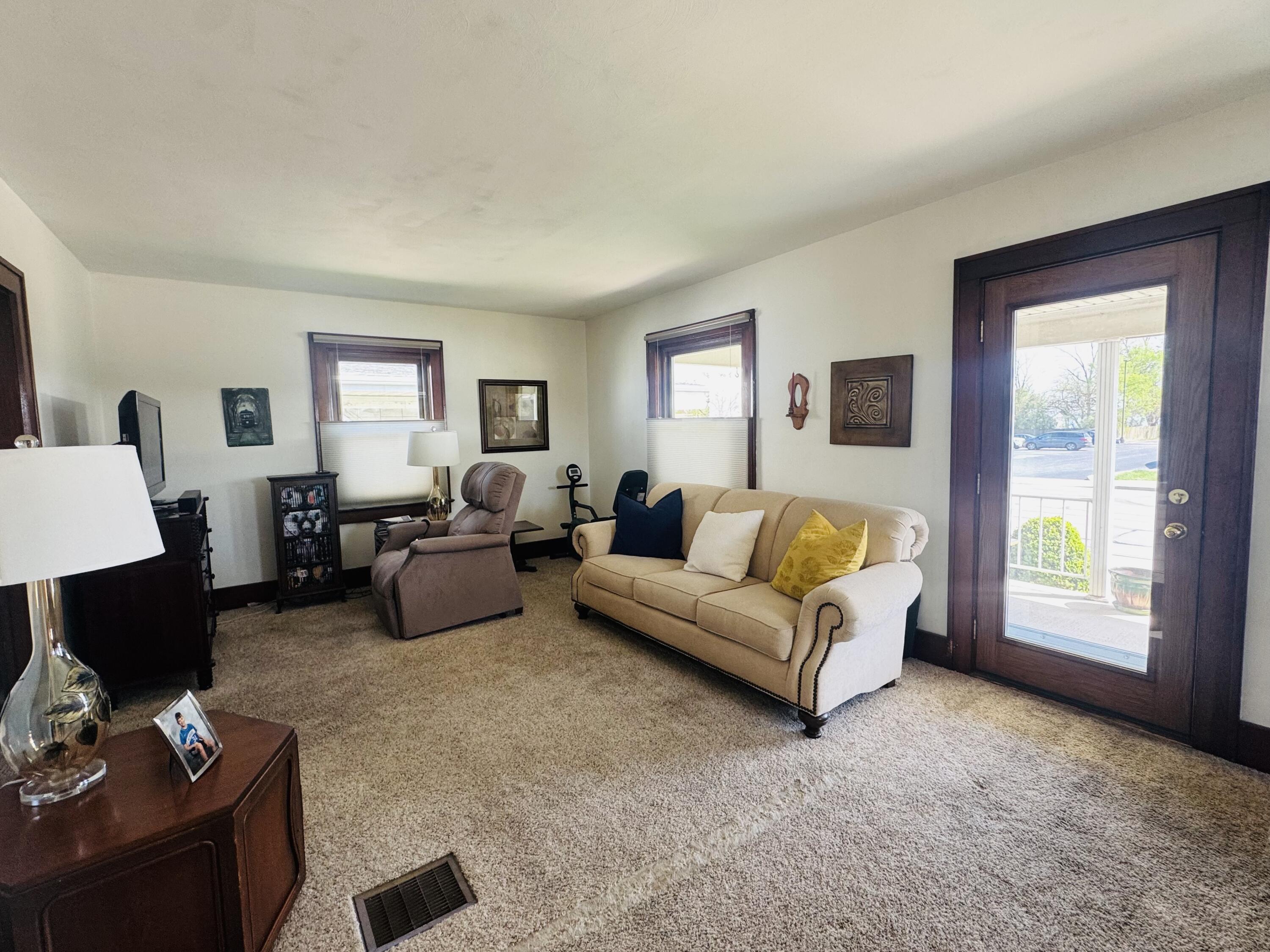 559 Market Street, Celina, Ohio 45822