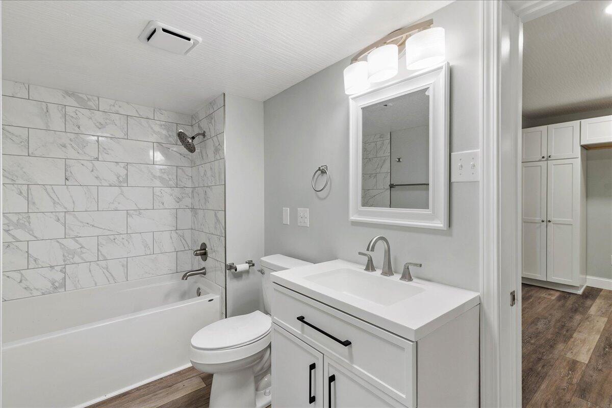 512 Columbus Street, West Liberty, Ohio 43357