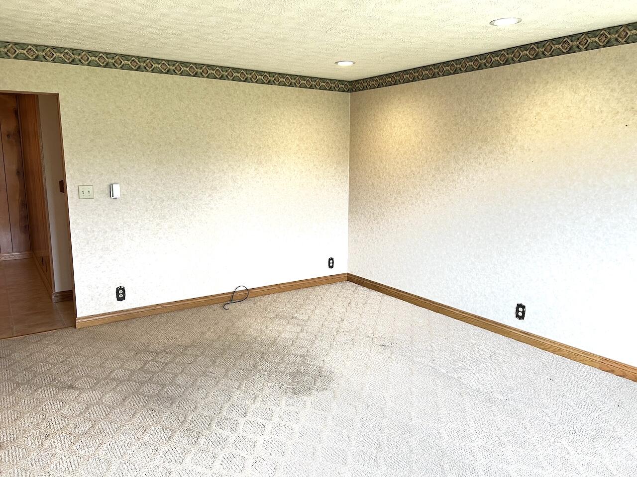 9480 Country Club Road, Piqua, Ohio 45356