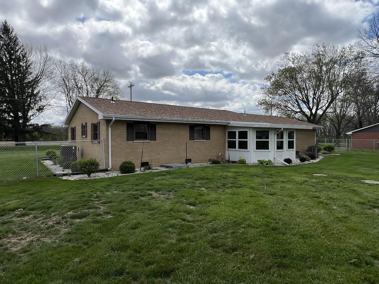 9480 Country Club Road, Piqua, Ohio 45356