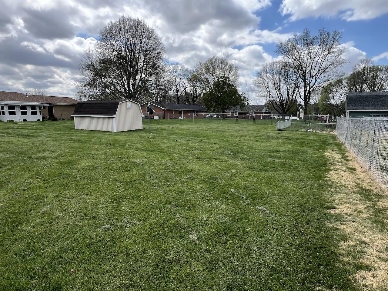 9480 Country Club Road, Piqua, Ohio 45356