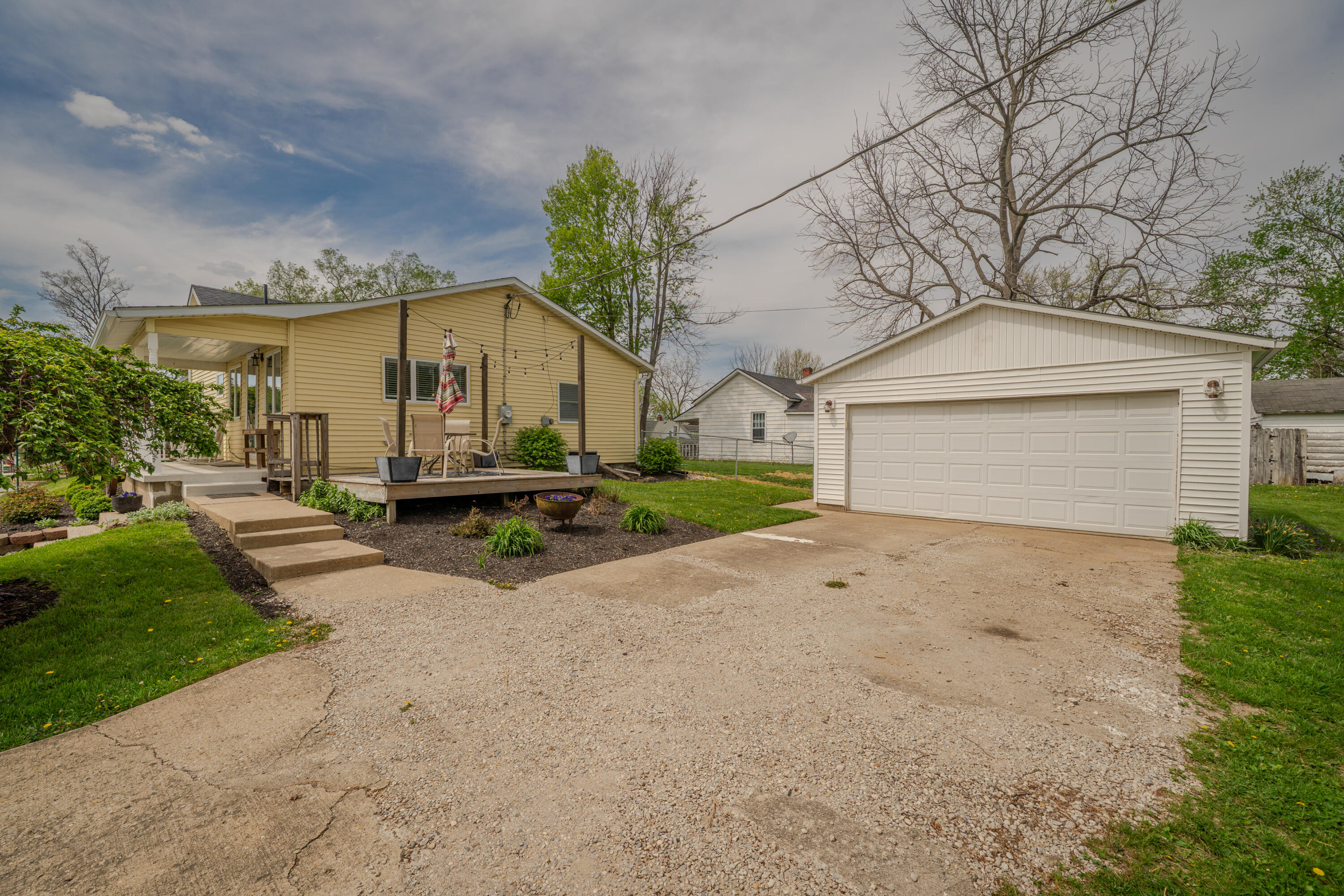 102 Monroe Street, Christiansburg, Ohio 45389