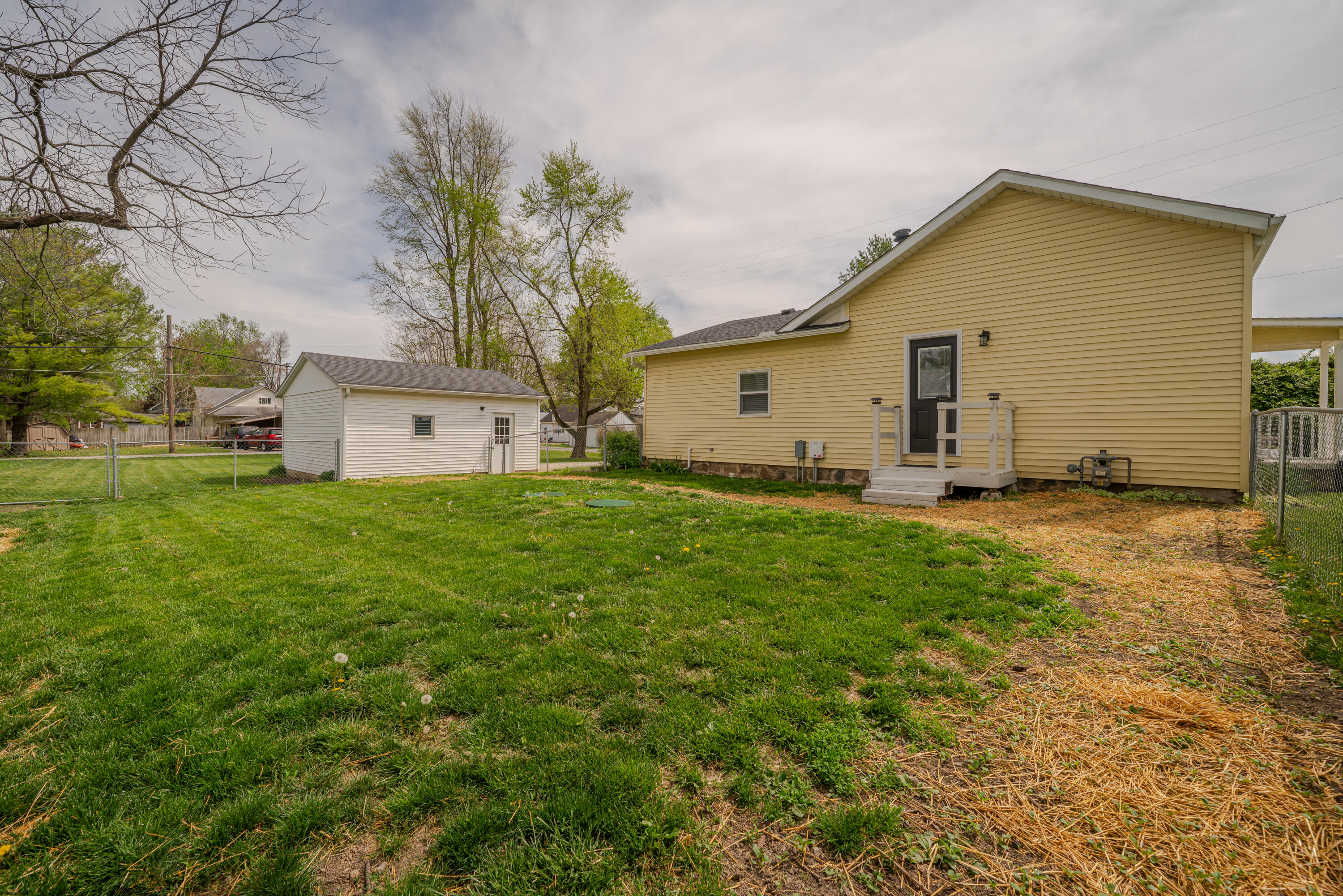 102 Monroe Street, Christiansburg, Ohio 45389