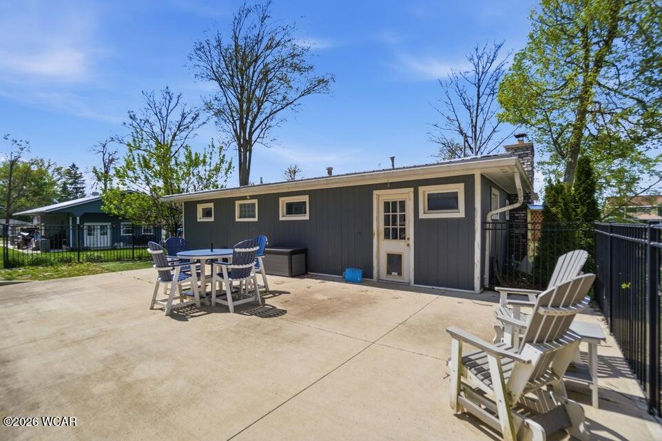 10436 Seminole Shore Drive, Huntsville, Ohio