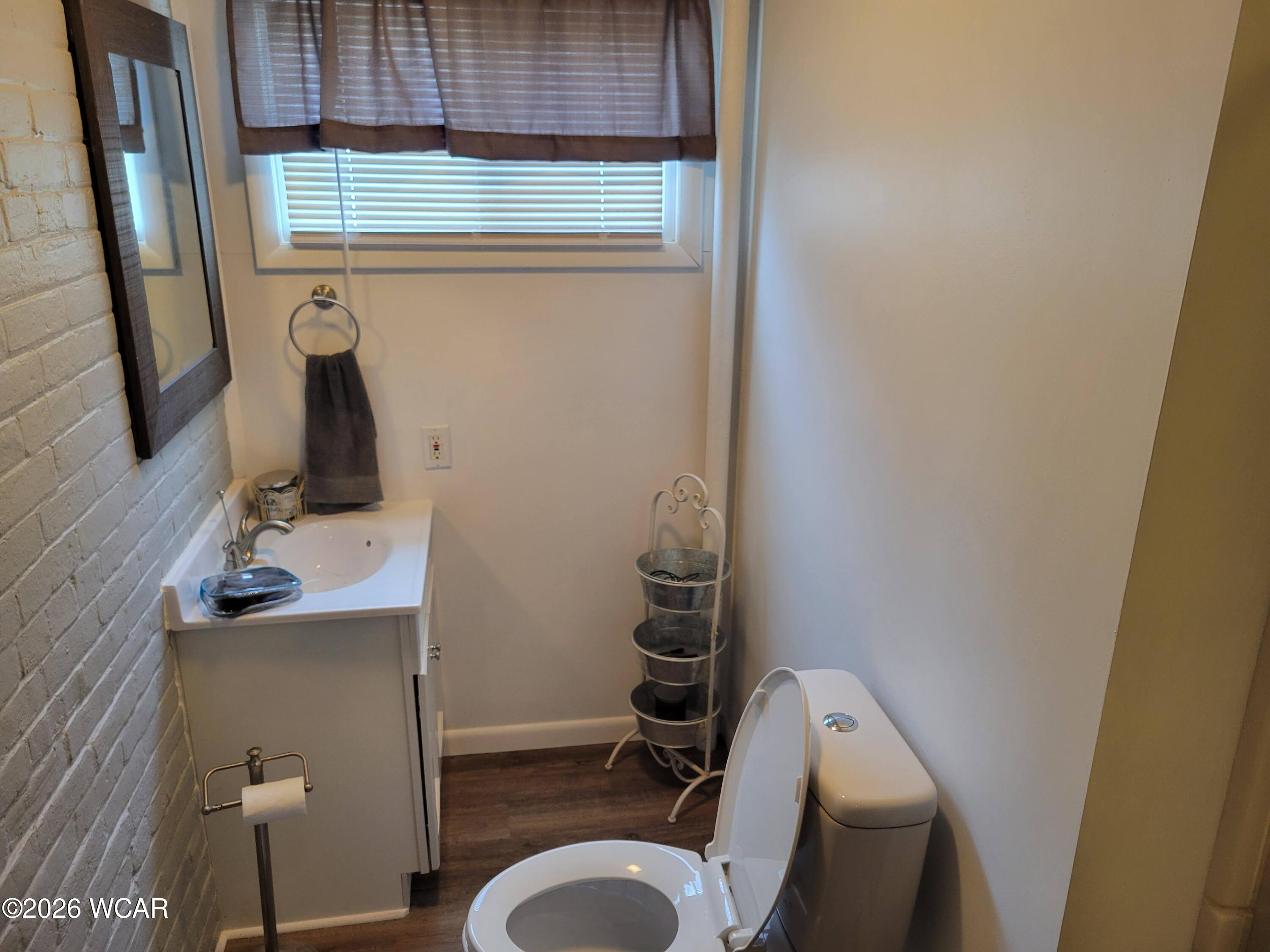 128 Montford Avenue, Ada, Ohio