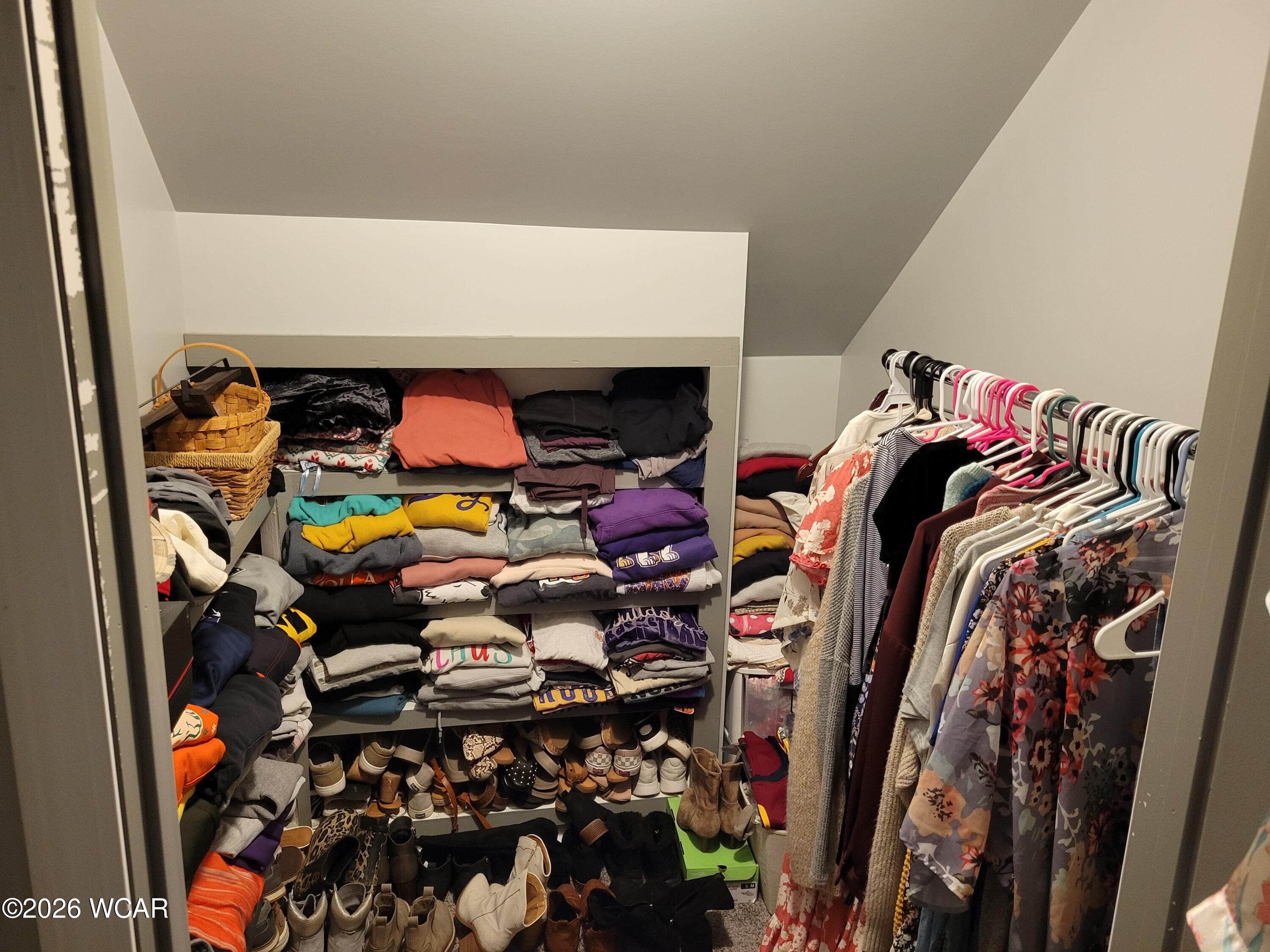 128 Montford Avenue, Ada, Ohio