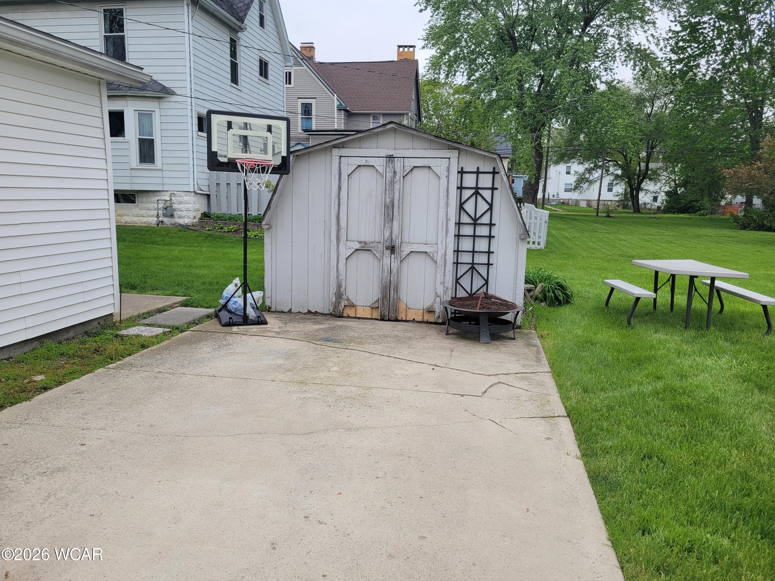 128 Montford Avenue, Ada, Ohio