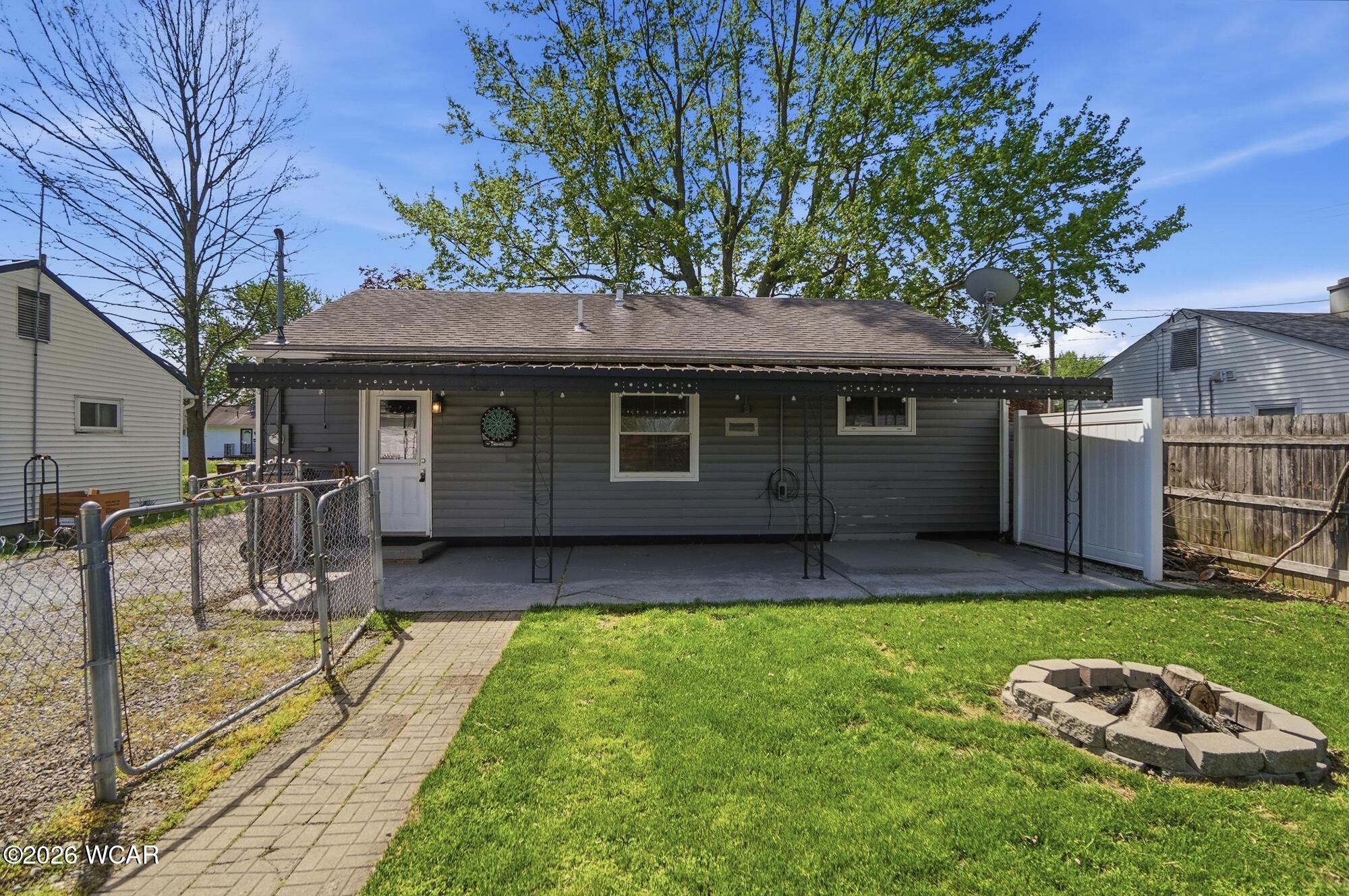 1406 Severs Drive, Piqua, Ohio