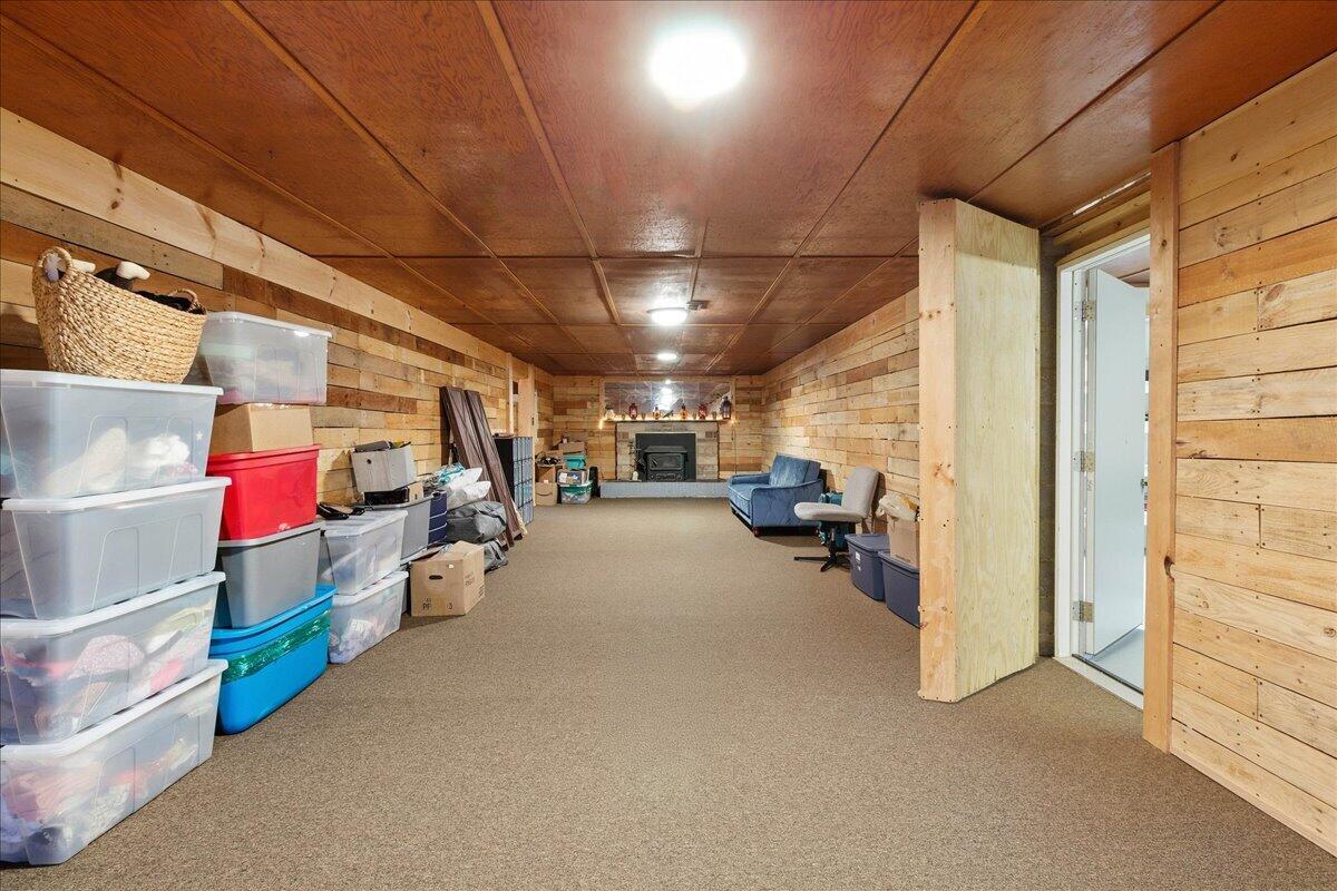 2821 Dayton Springfield Road, Springfield, Ohio 45506