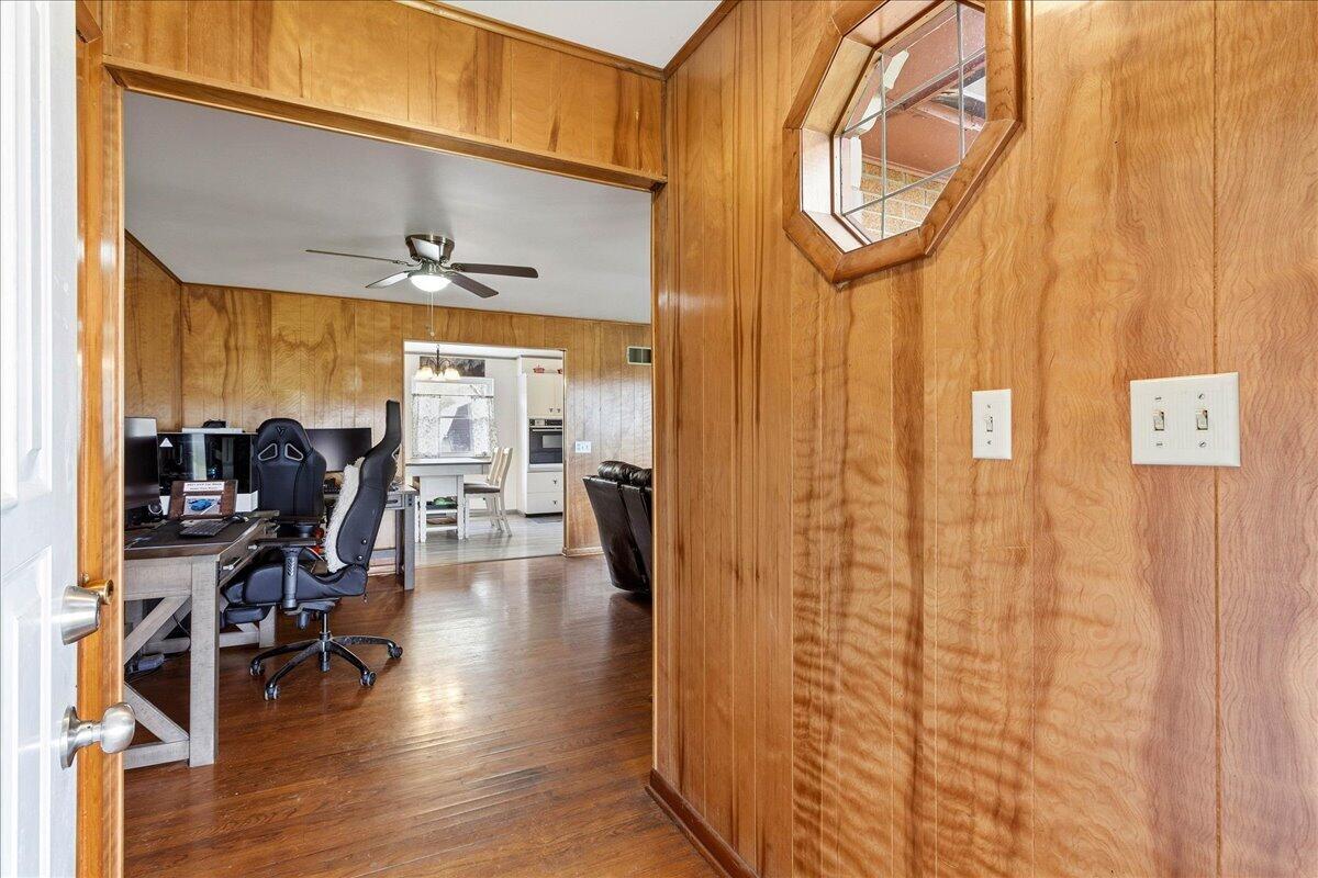 2821 Dayton Springfield Road, Springfield, Ohio 45506