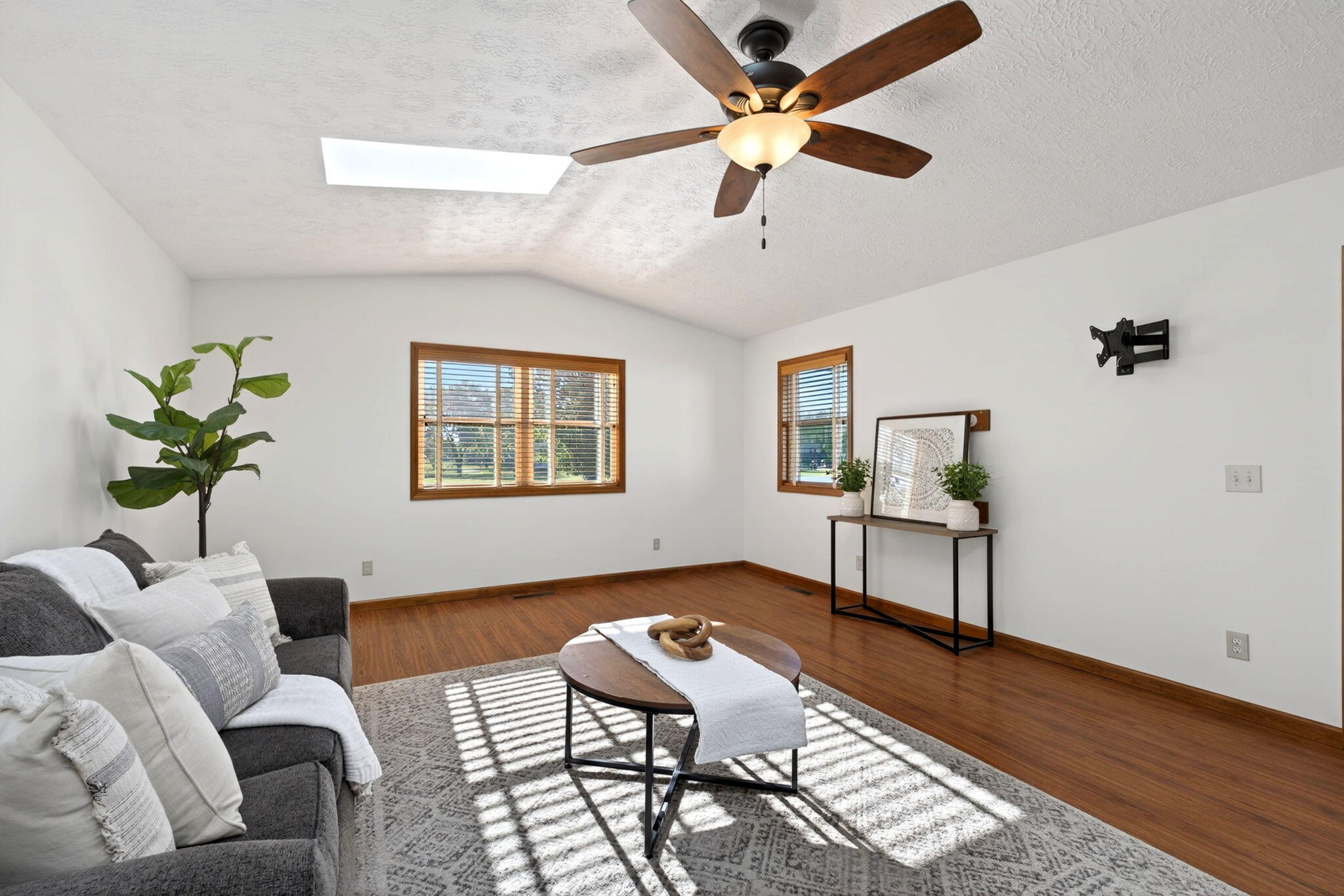 3722 Marbella Avenue, Springfield, Ohio 45502