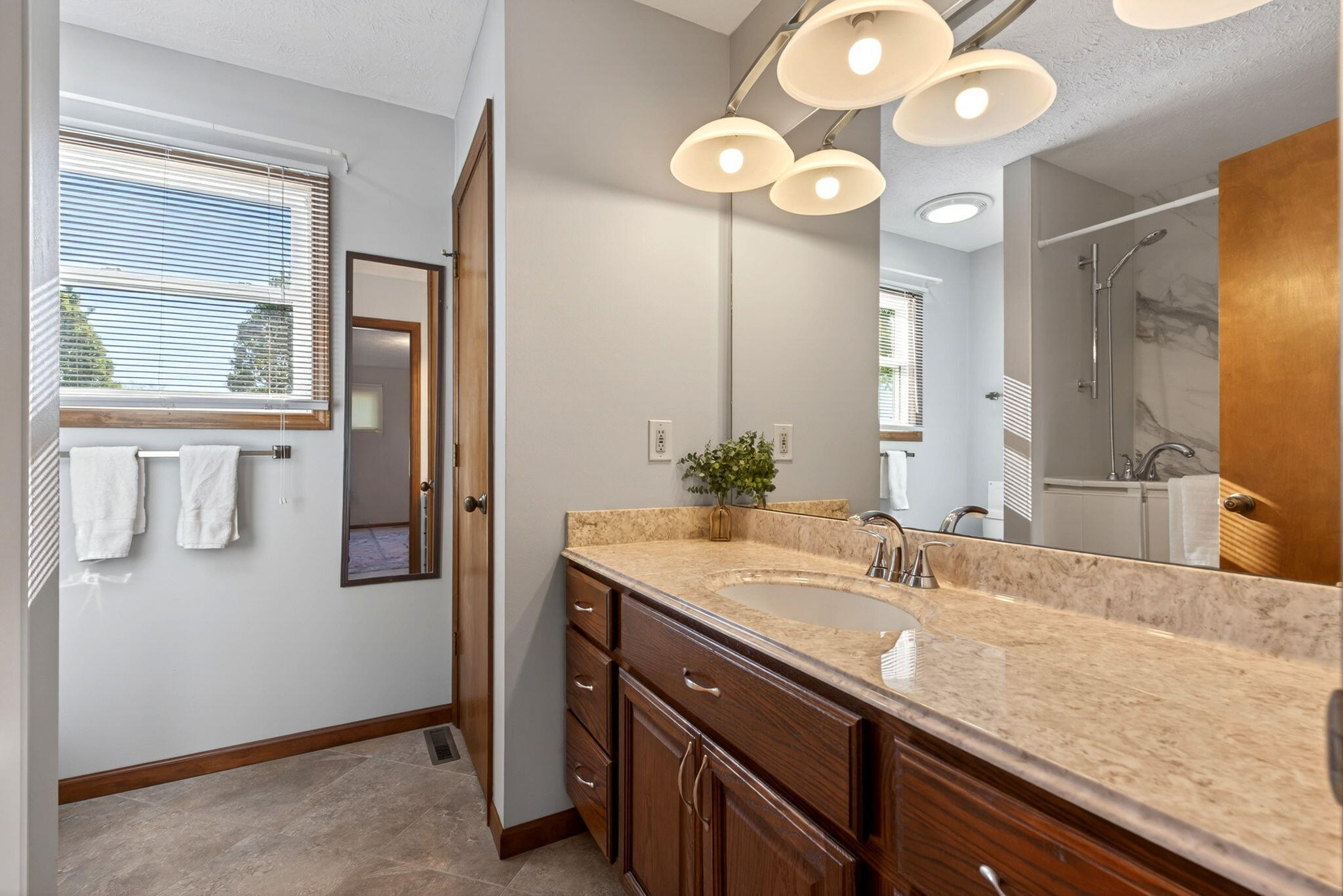 3722 Marbella Avenue, Springfield, Ohio 45502