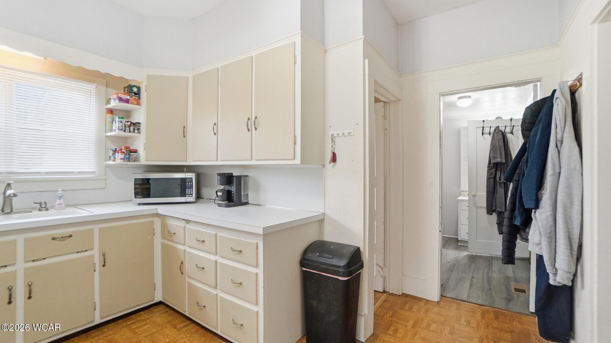 215 Main Street, Payne, Ohio