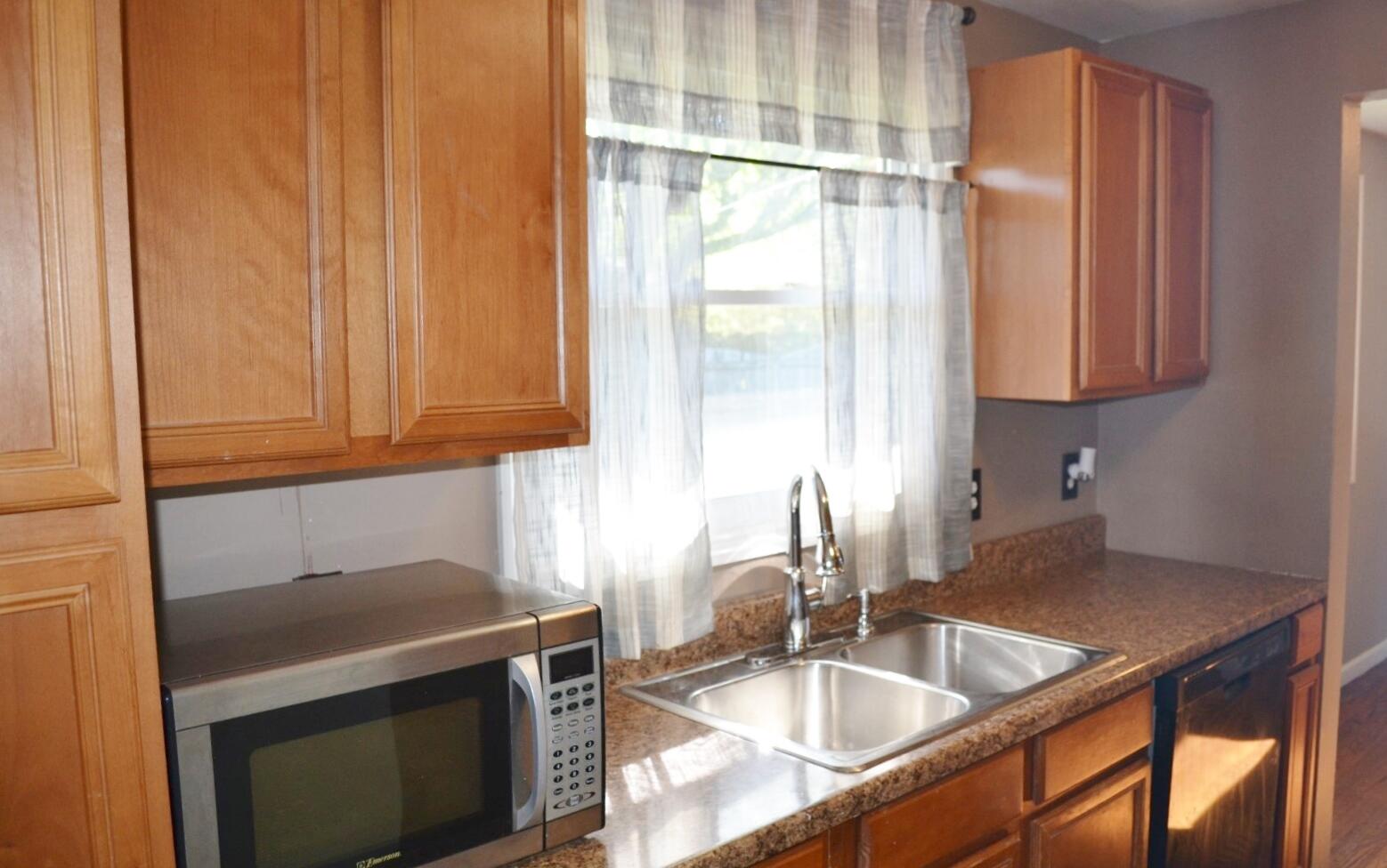 4642 Laredo Street, Springfield, Ohio 45503