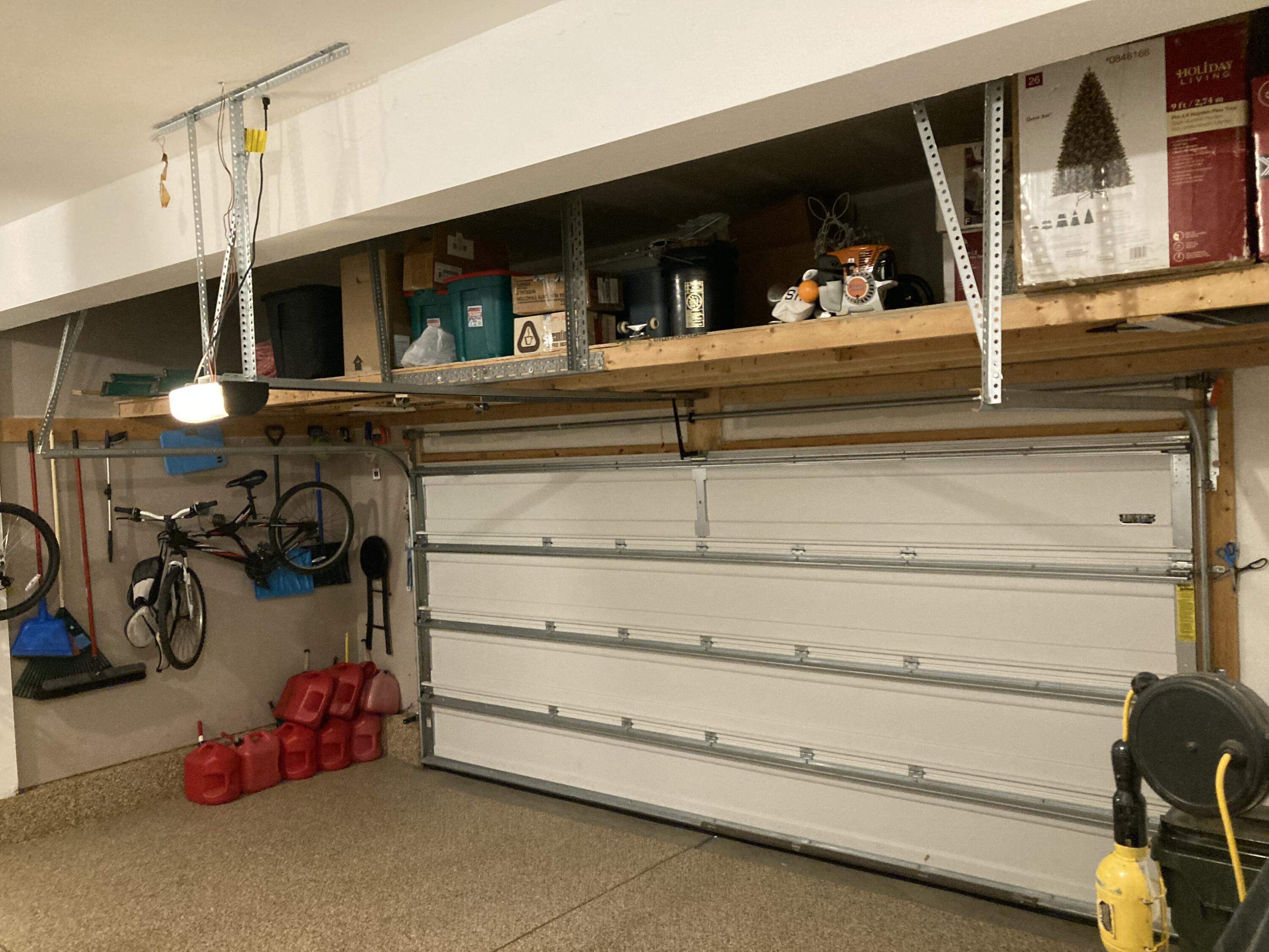 1144 Red Maple Drive, Troy, Ohio 45373